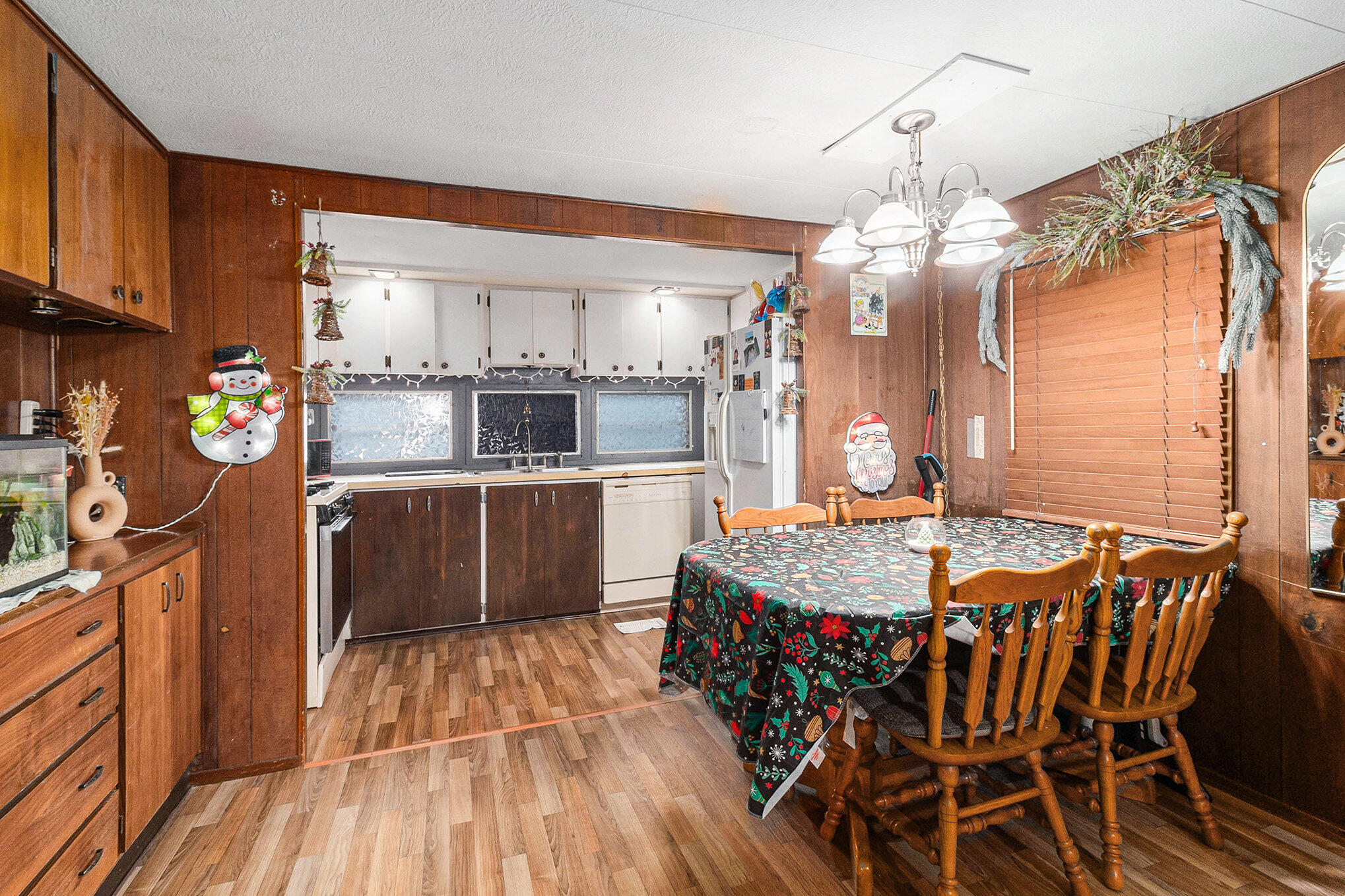3527 Hoyt Street Norton Shores MI 49444
