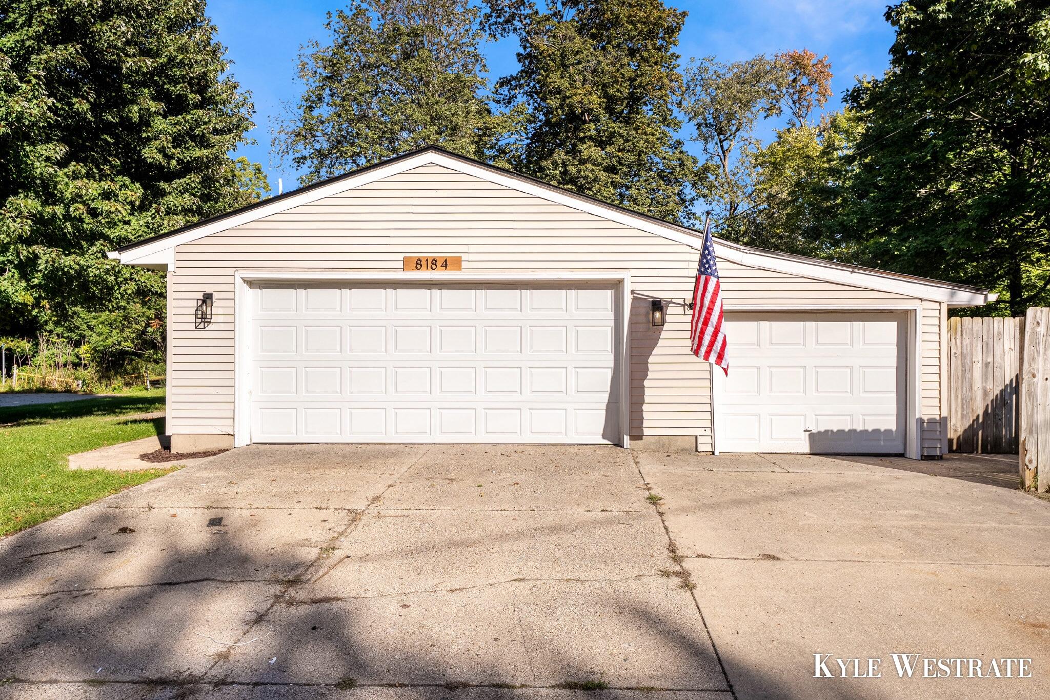8184 E Chester Avenue SW Byron Center MI 49315