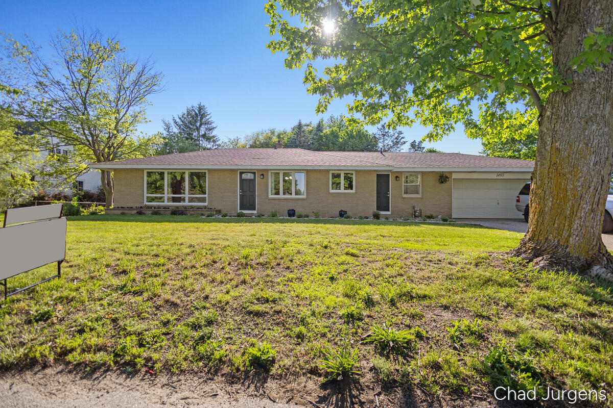 1493 96th Avenue Zeeland MI 49464
