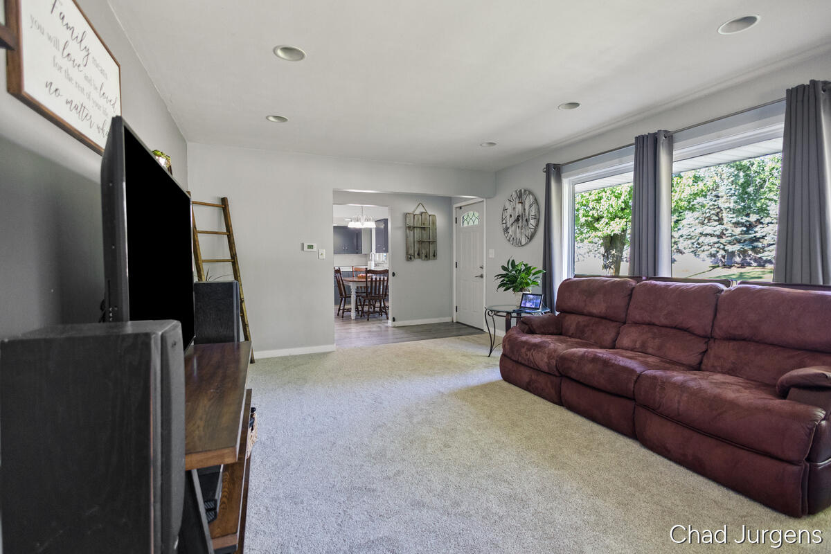 1493 96th Avenue Zeeland MI 49464
