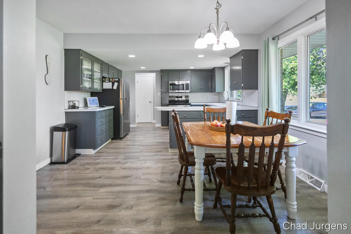 1493 96th Avenue Zeeland MI 49464
