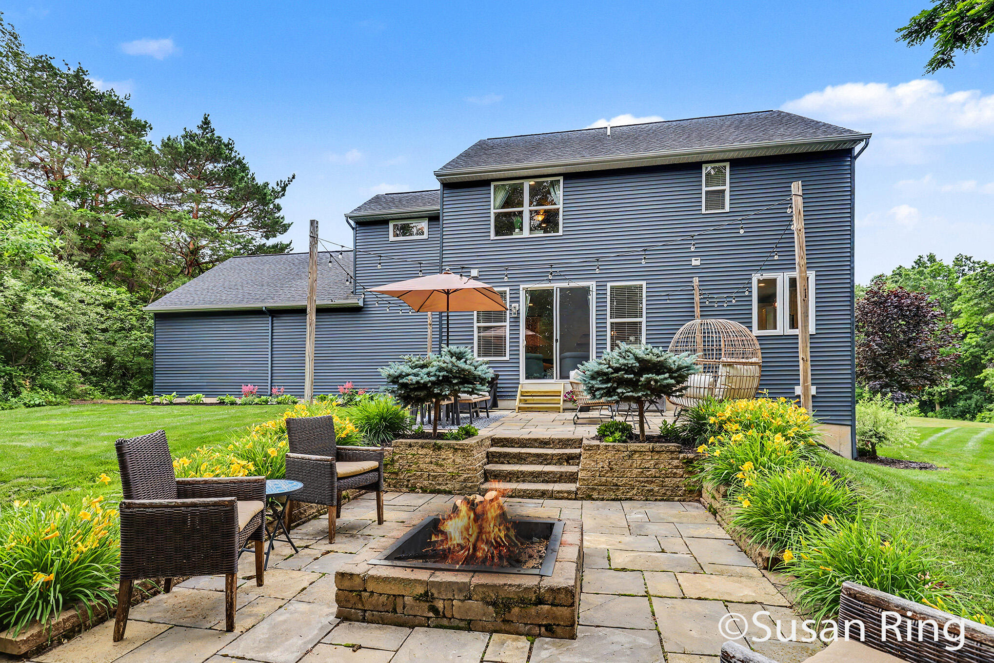 3769 Walnut Springs Drive NE Grand Rapids MI 49525