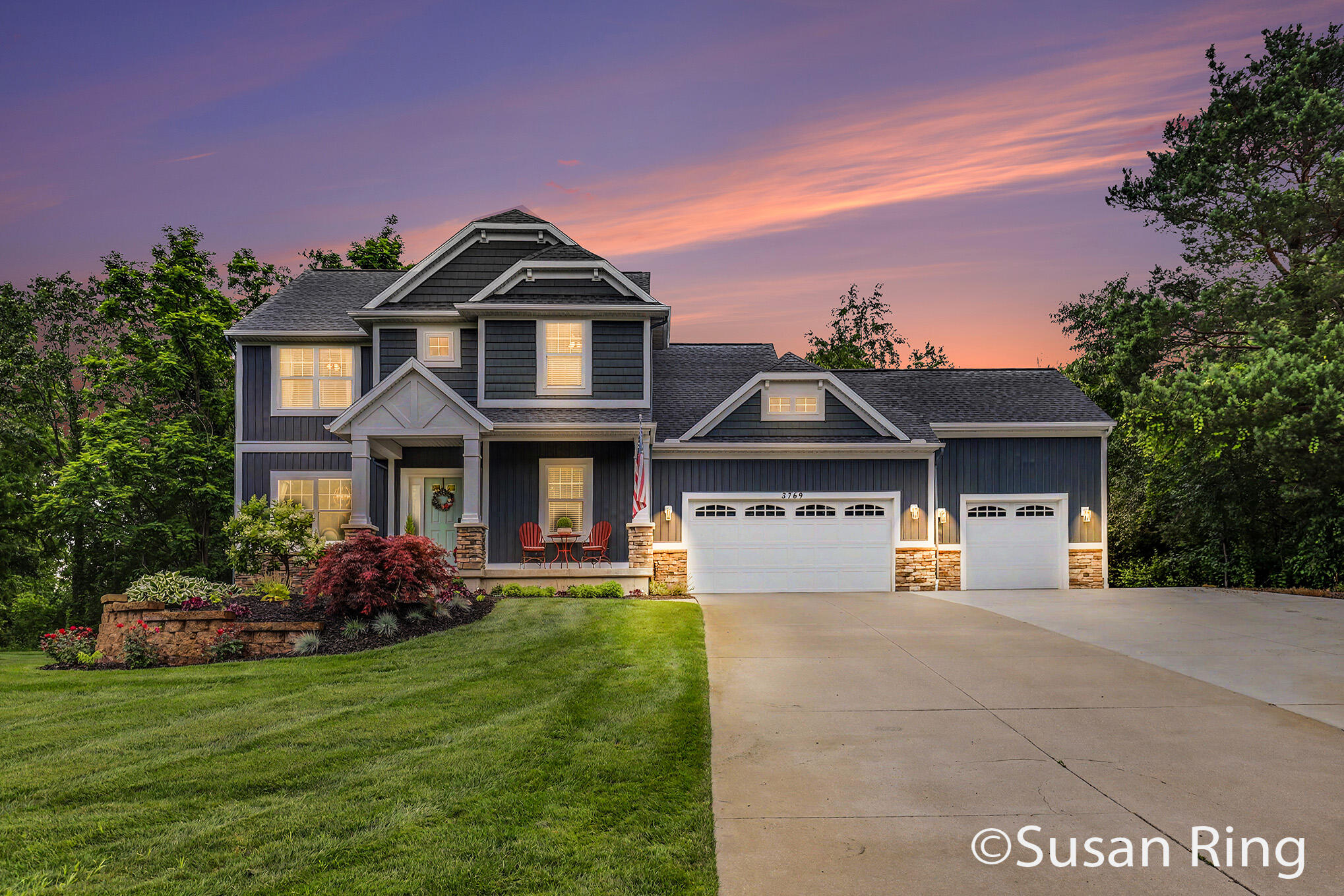 3769 Walnut Springs Drive NE Grand Rapids MI 49525