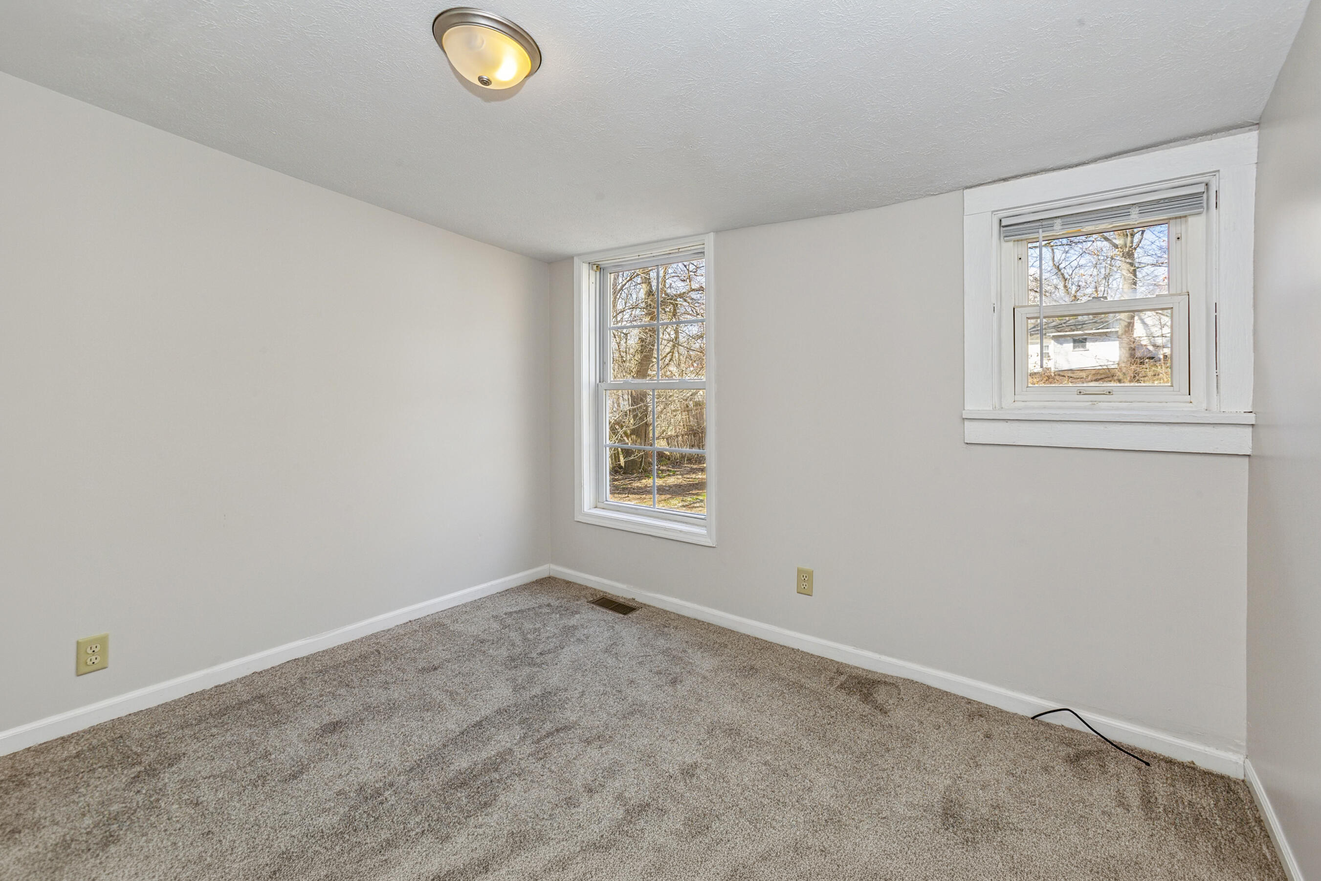 309 N Red Bud Trail Buchanan MI 49107