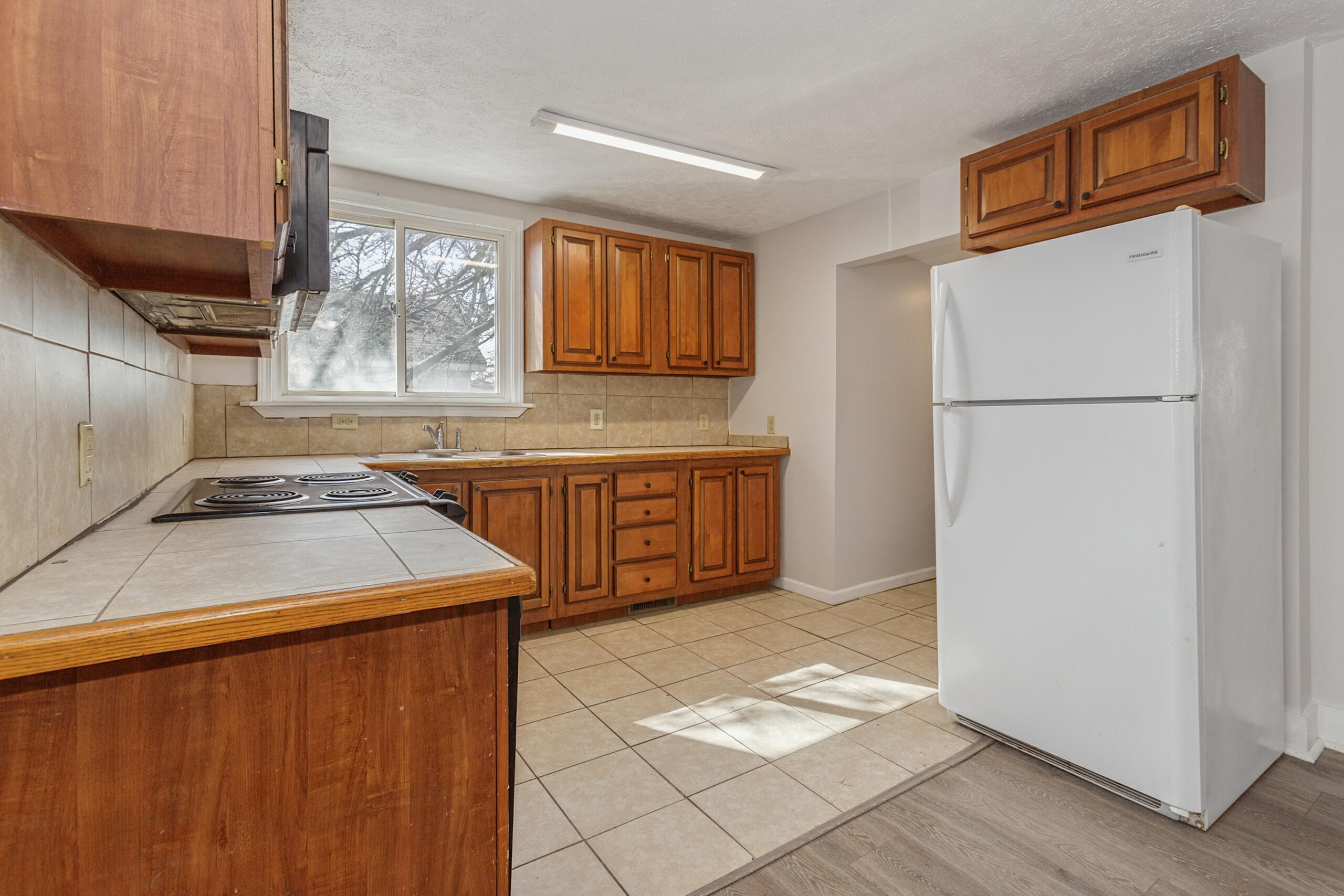 309 N Red Bud Trail Buchanan MI 49107