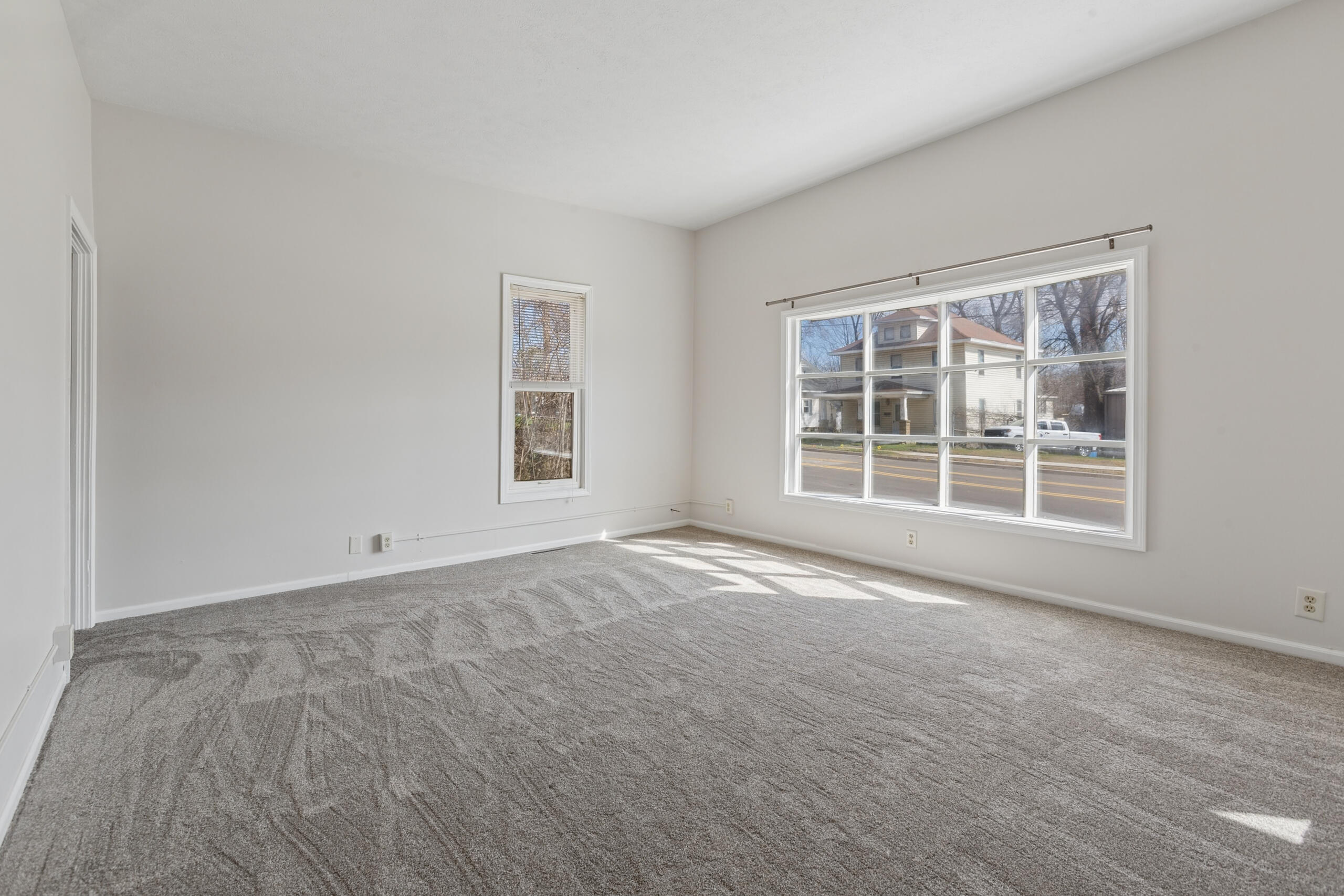 309 N Red Bud Trail Buchanan MI 49107