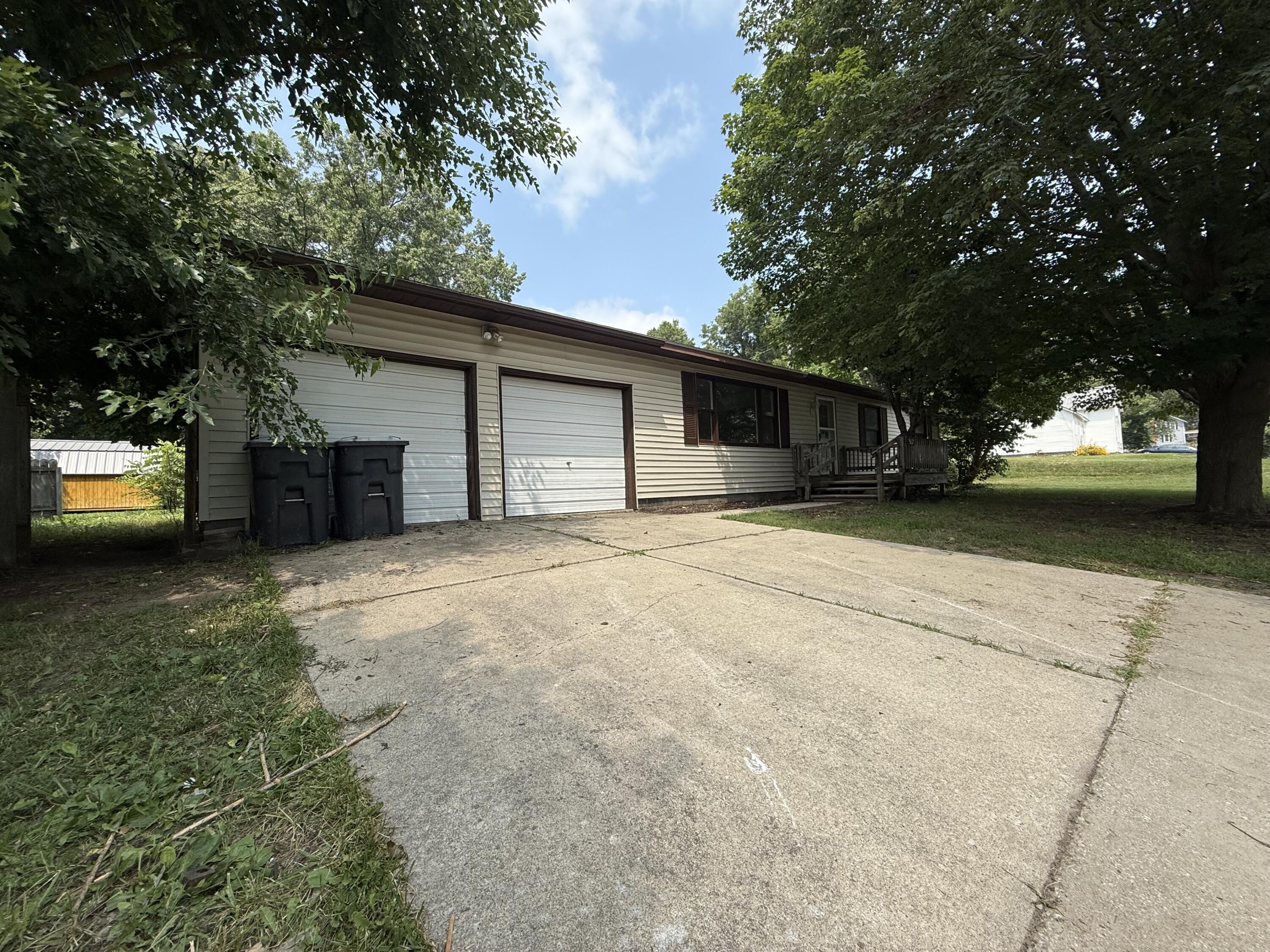 502 Clark Street Buchanan MI 49107