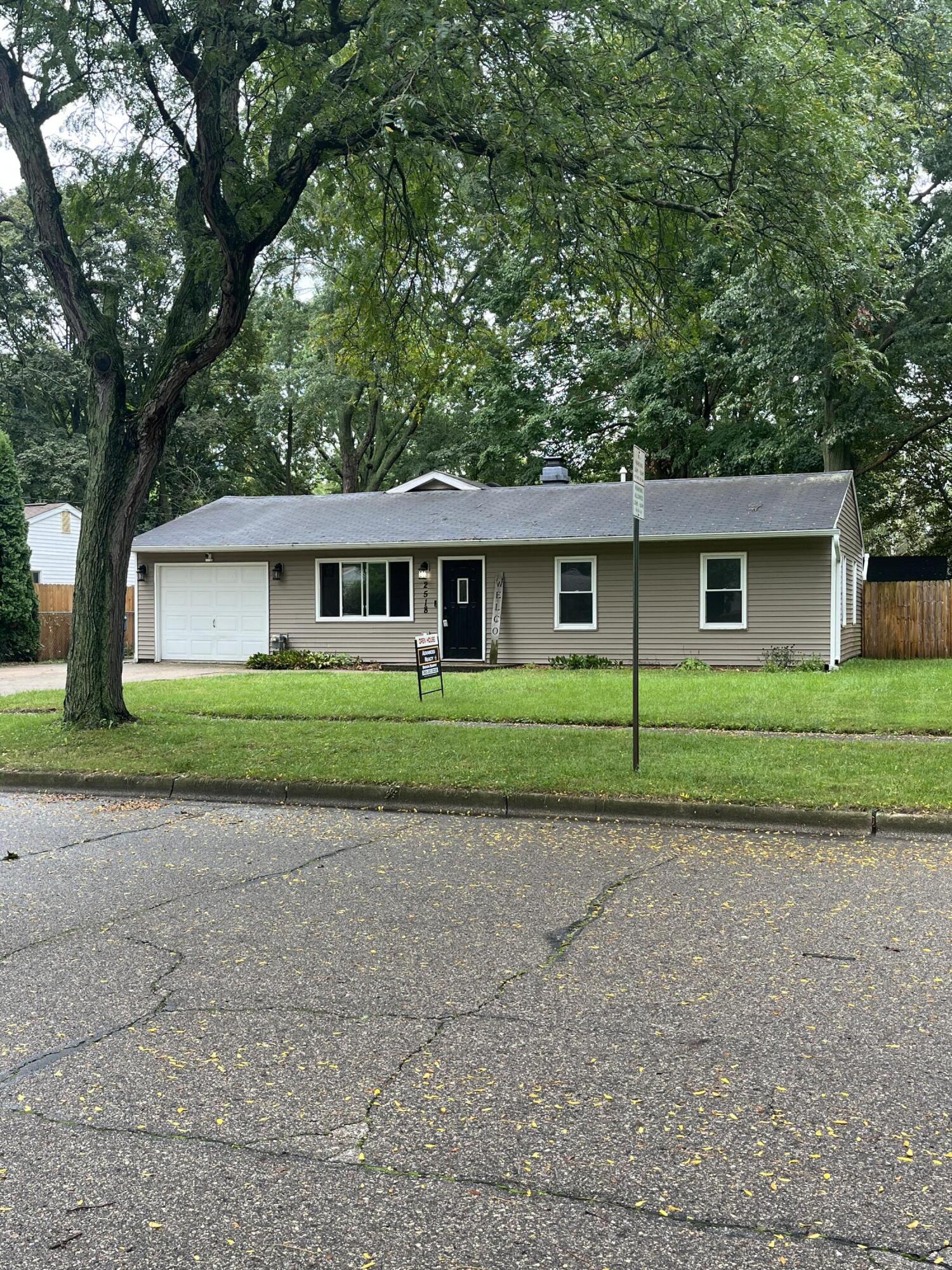 2518 Ashton Avenue Kalamazoo MI 49004