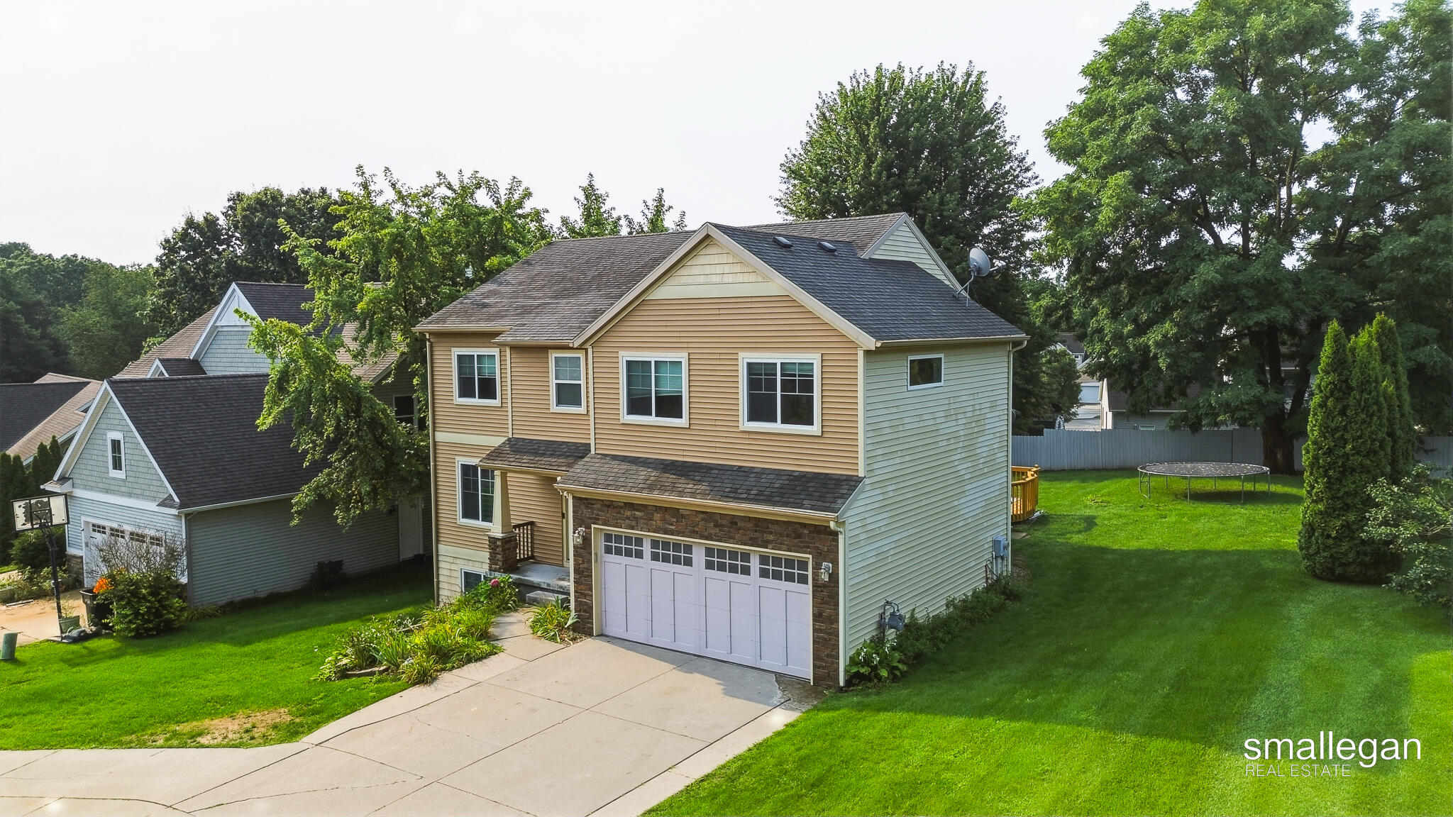 2959 Coppergrove Drive NE Grand Rapids MI 49525