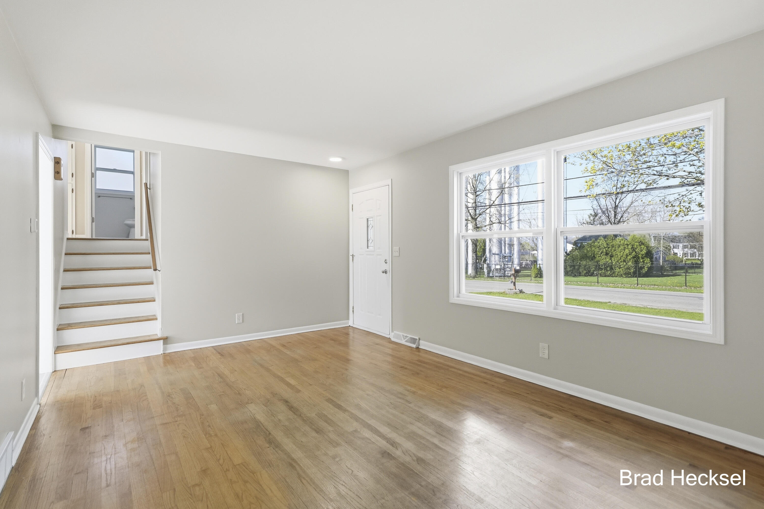 1742 Woodlawn Avenue SE Grand Rapids MI 49506