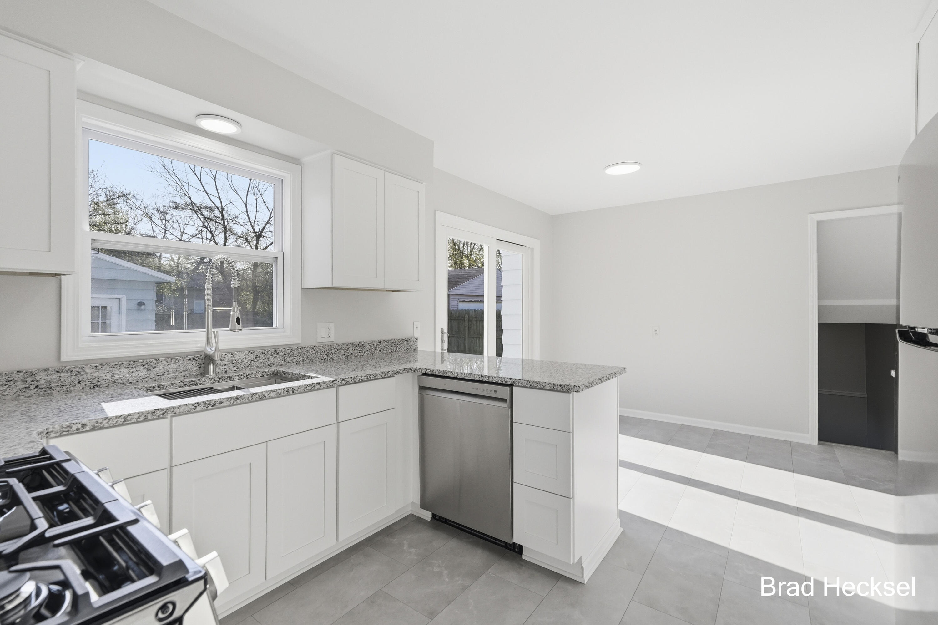 1742 Woodlawn Avenue SE Grand Rapids MI 49506