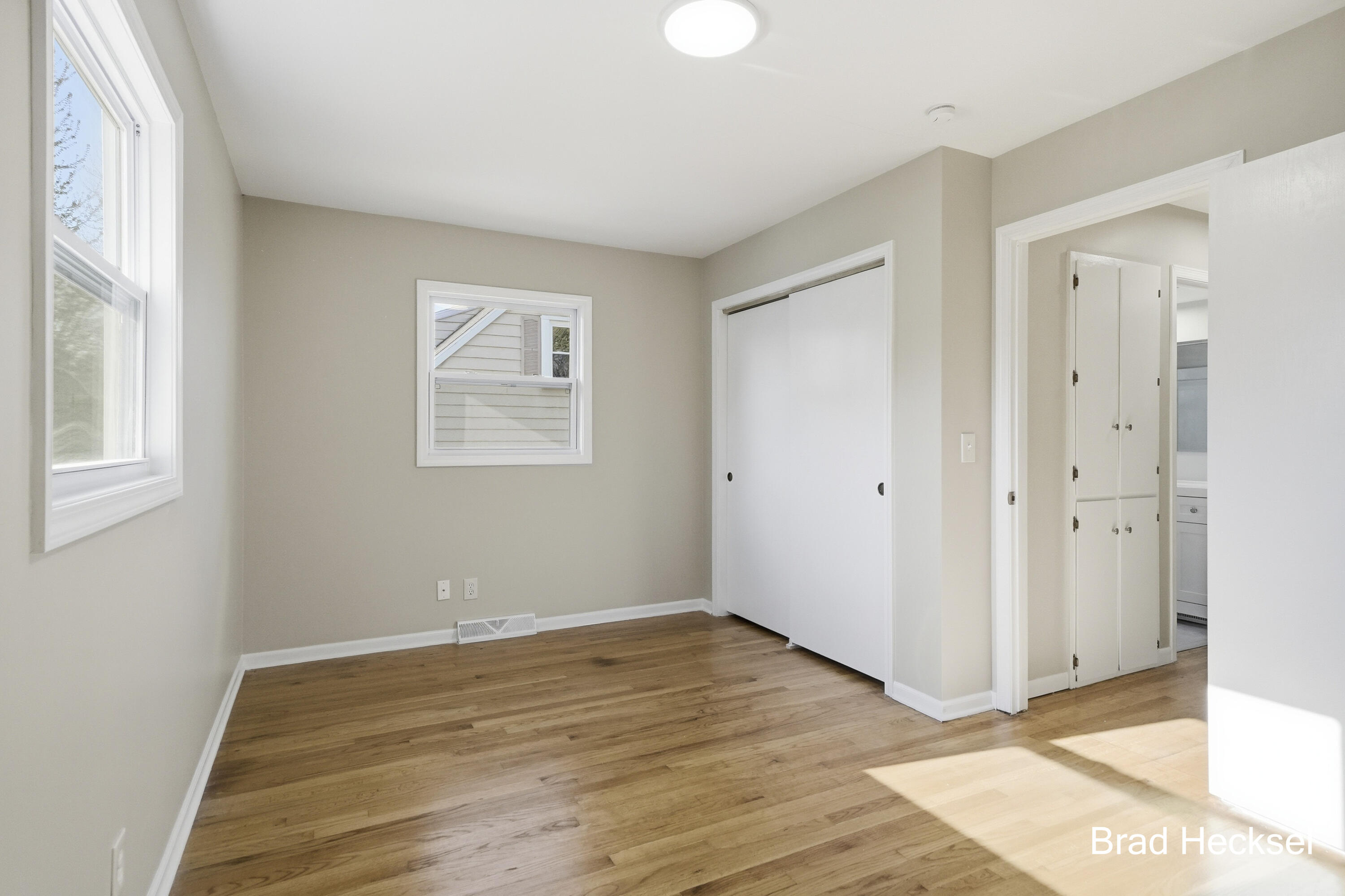 1742 Woodlawn Avenue SE Grand Rapids MI 49506