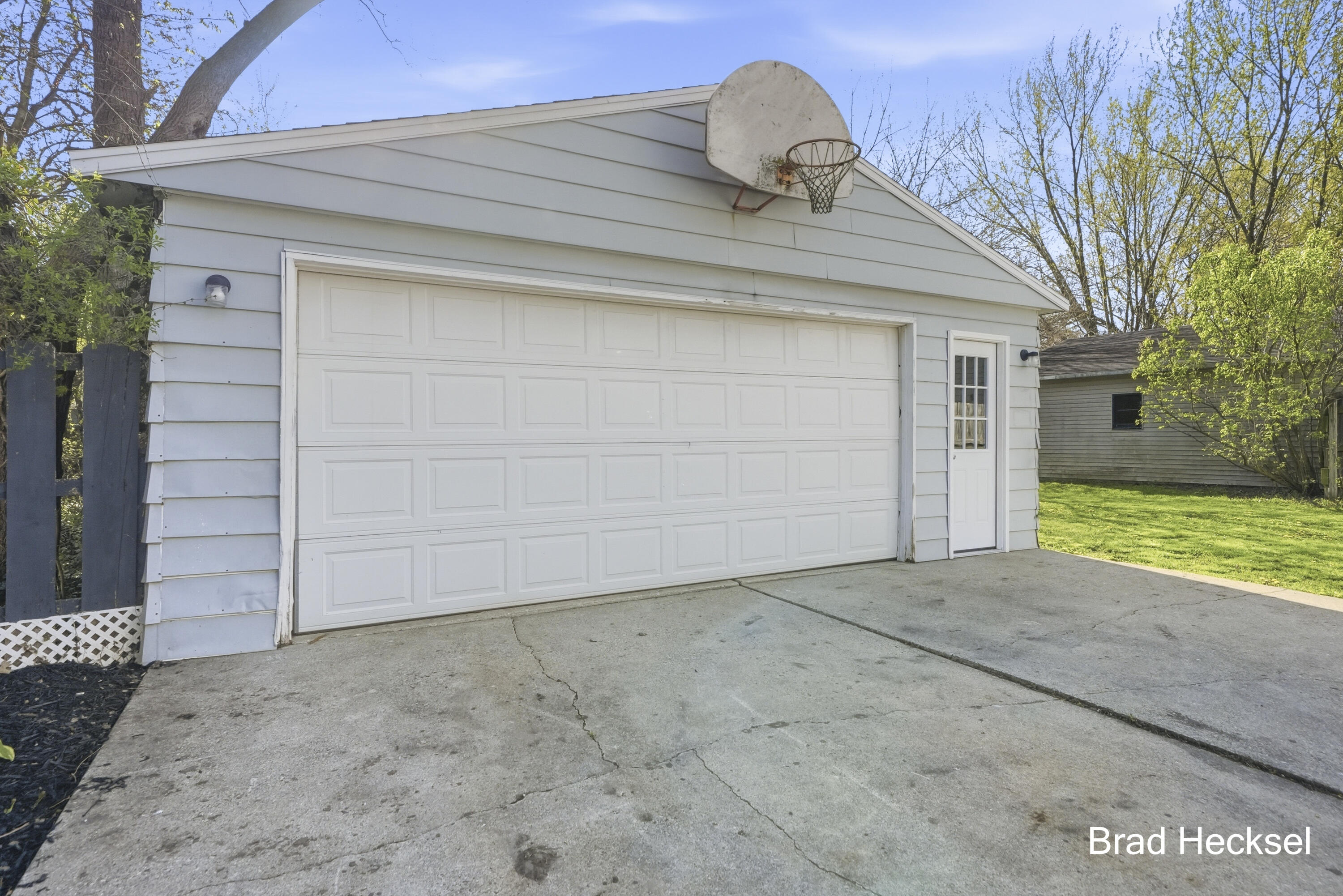 1742 Woodlawn Avenue SE Grand Rapids MI 49506