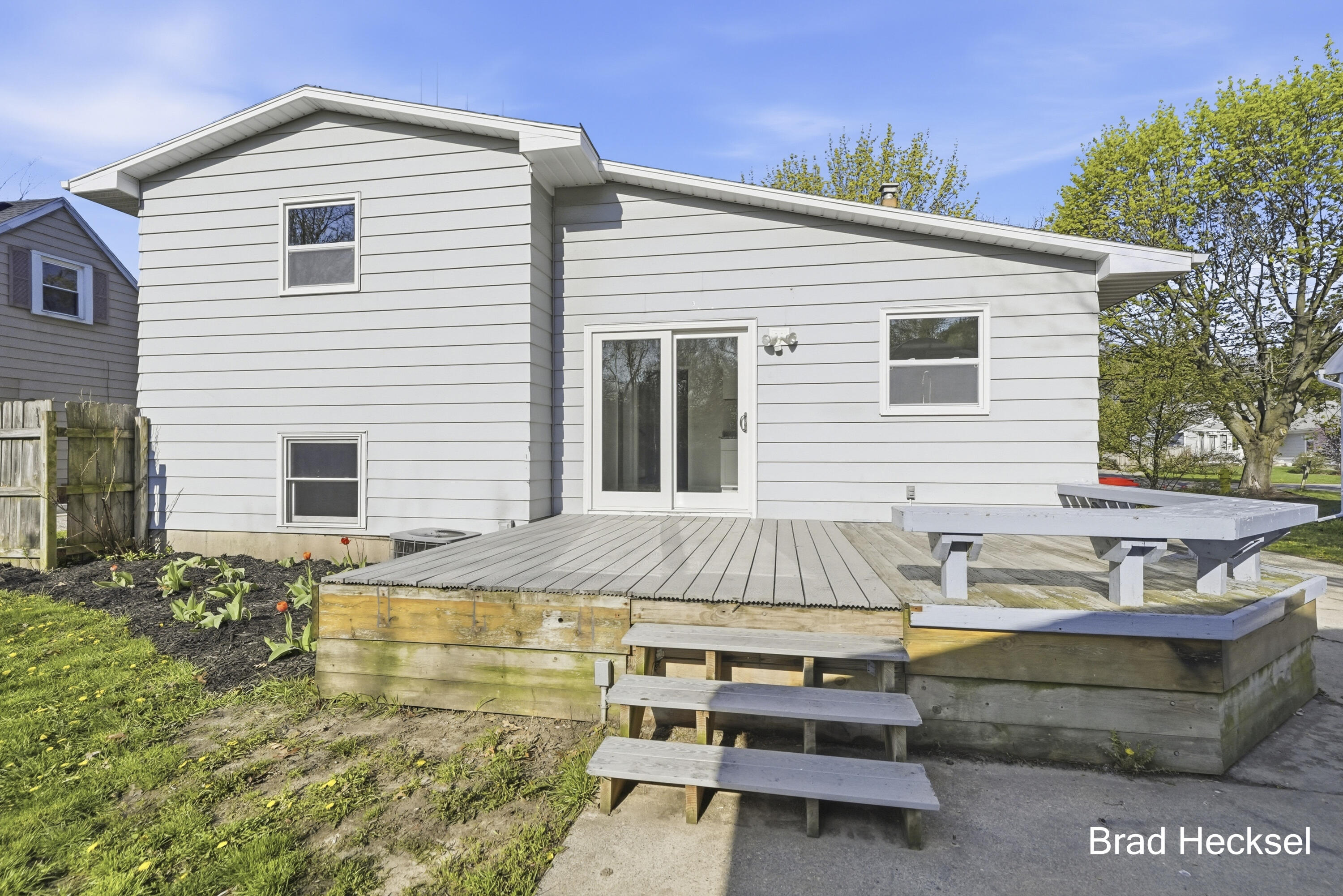 1742 Woodlawn Avenue SE Grand Rapids MI 49506