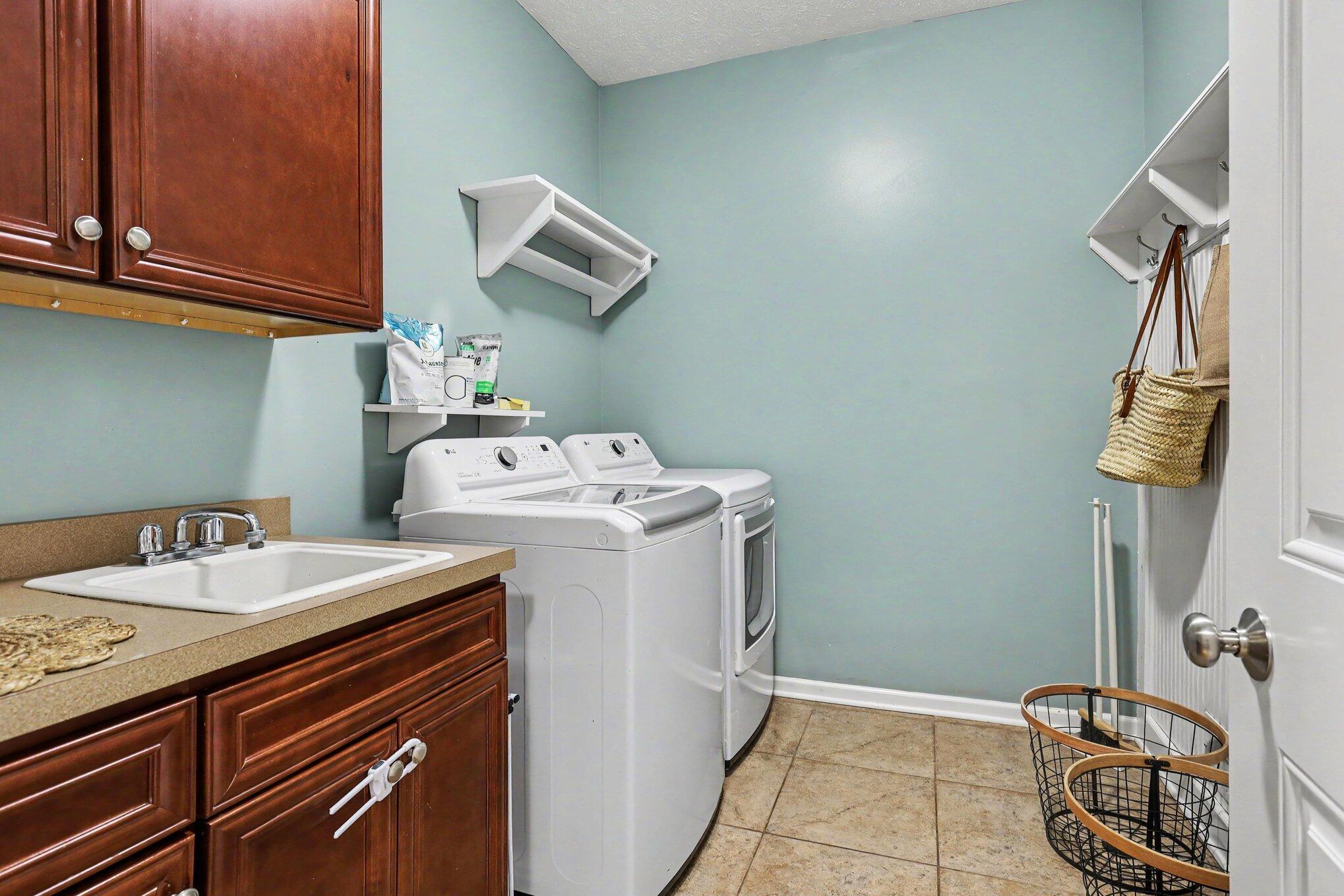 4338 Trail East Drive NE Ada MI 49301