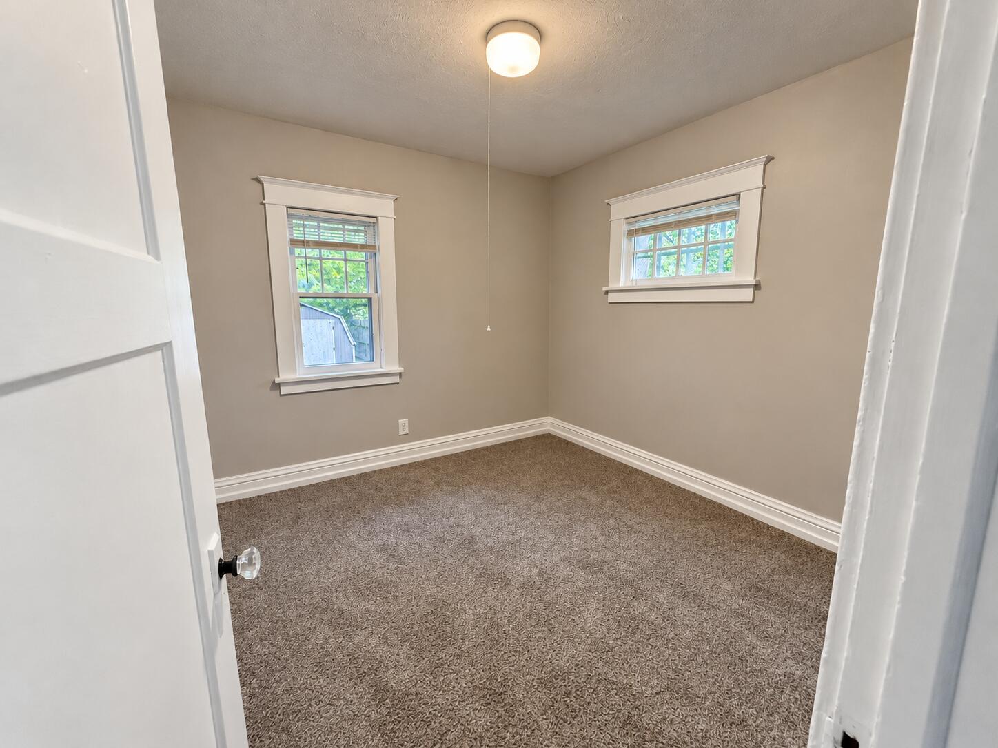 866 Fleming Avenue Muskegon MI 49442