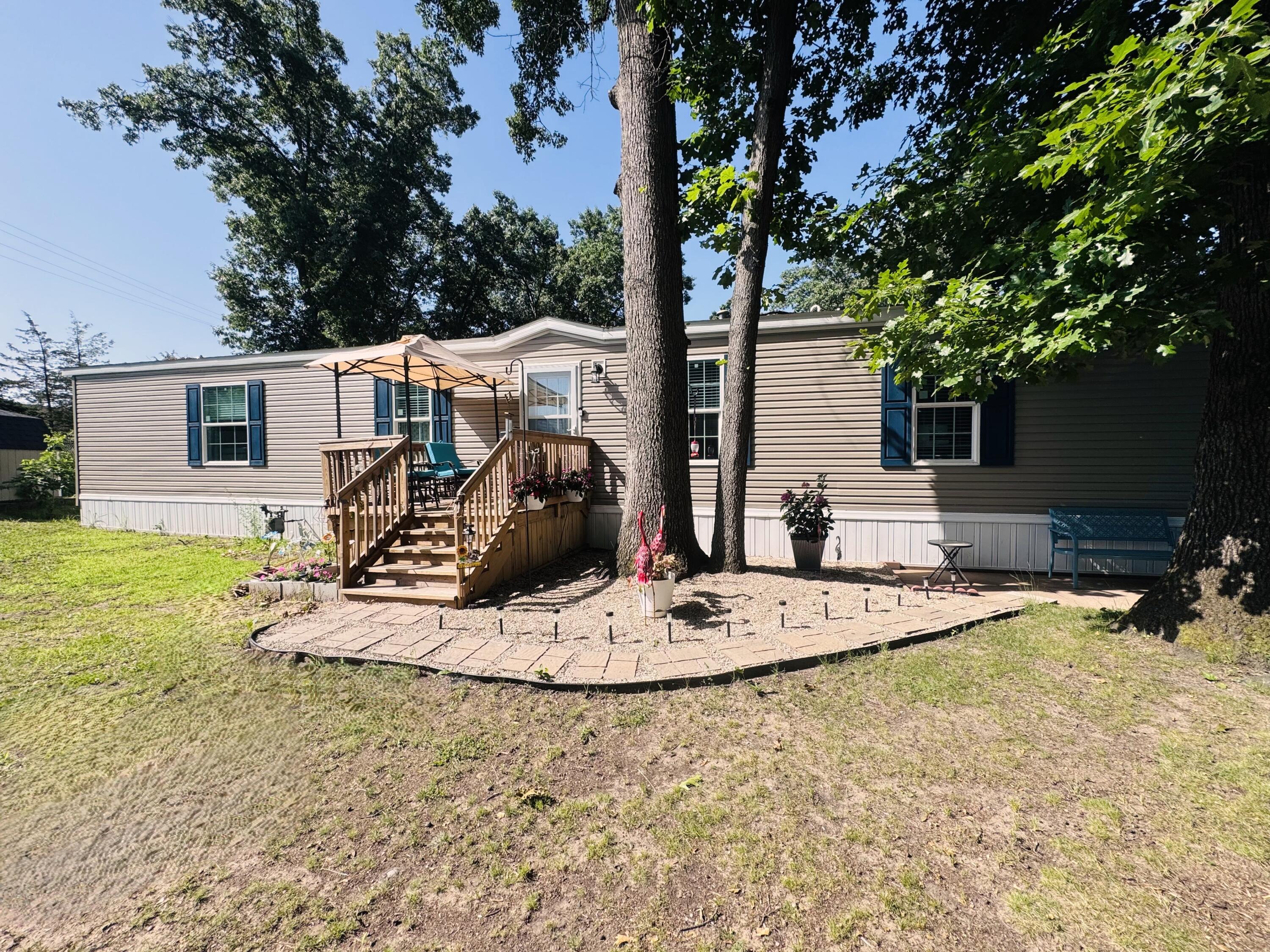 2330 E Main Street Niles MI 49120