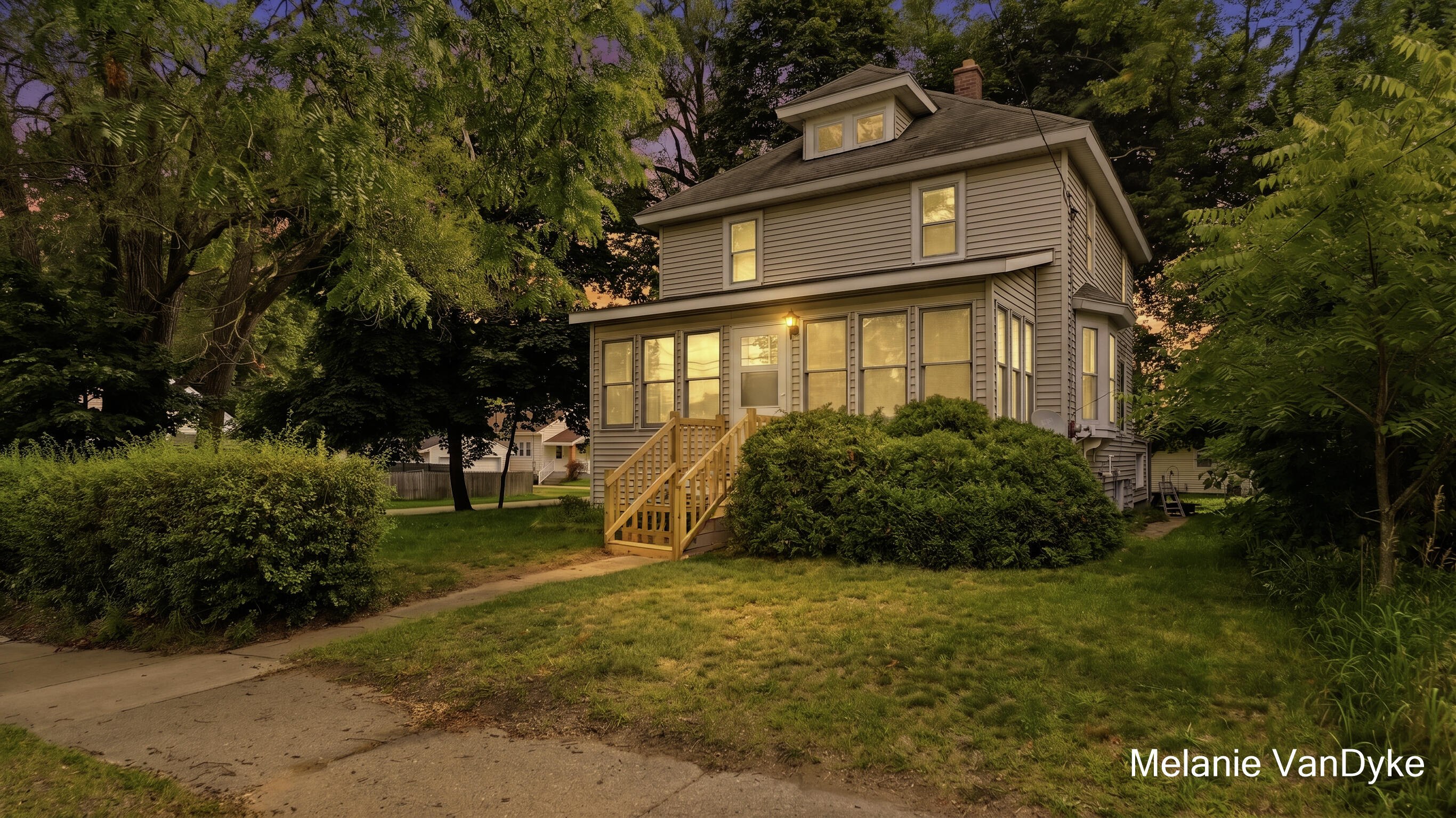 2244 Fuller Avenue NE Grand Rapids MI 49505