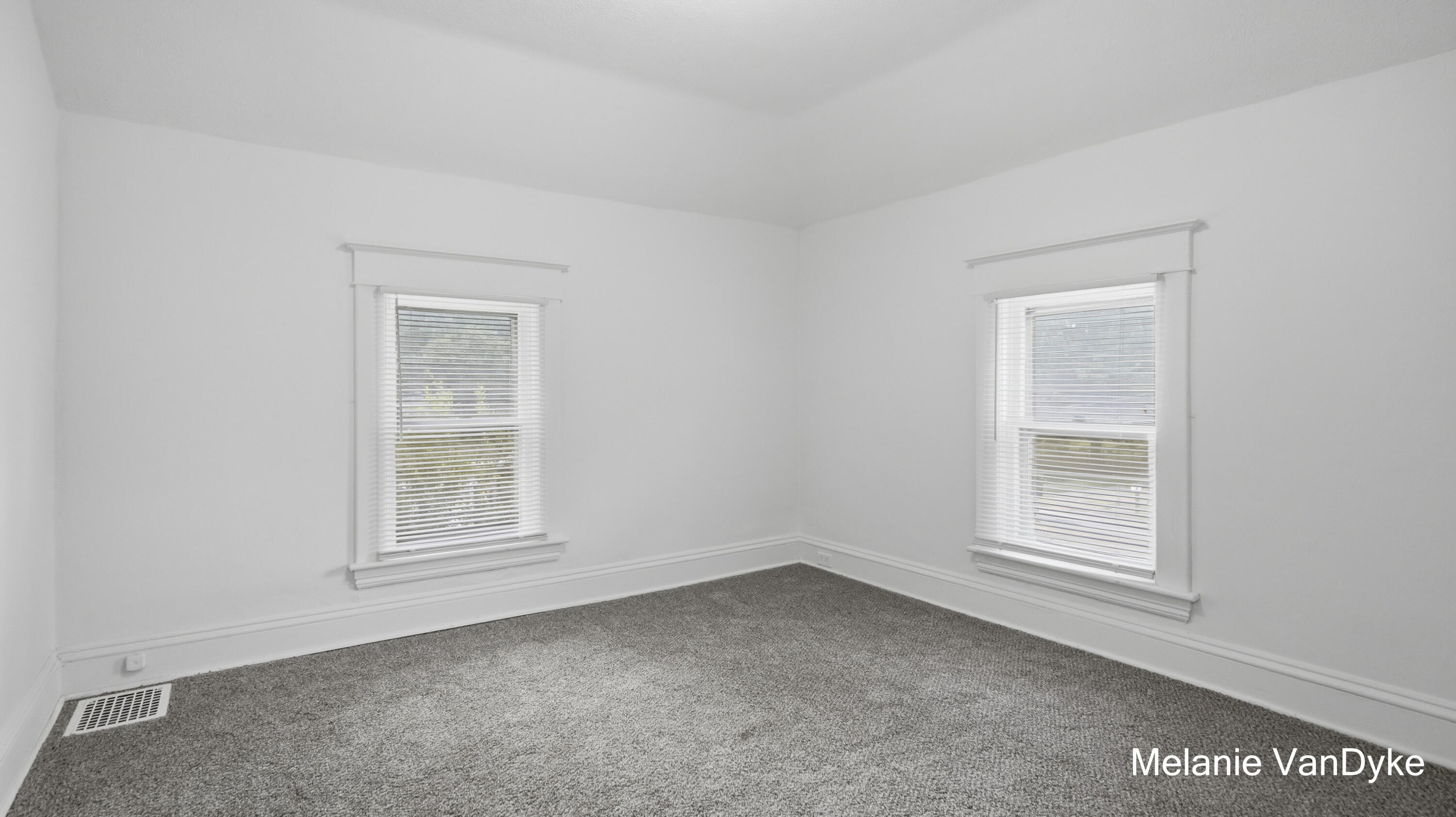 2244 Fuller Avenue NE Grand Rapids MI 49505