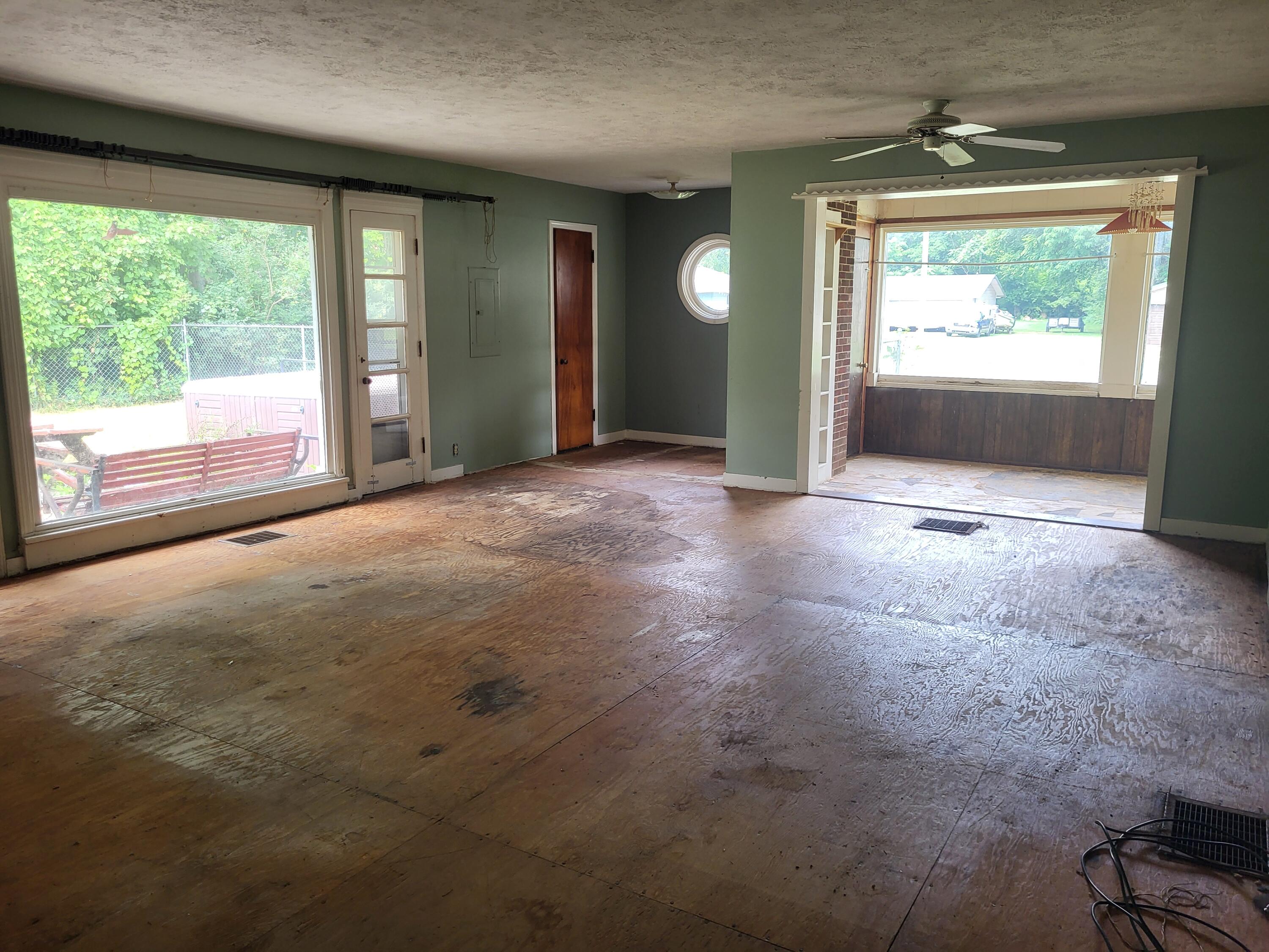 5939 Paw Paw Lake Road Coloma MI 49038