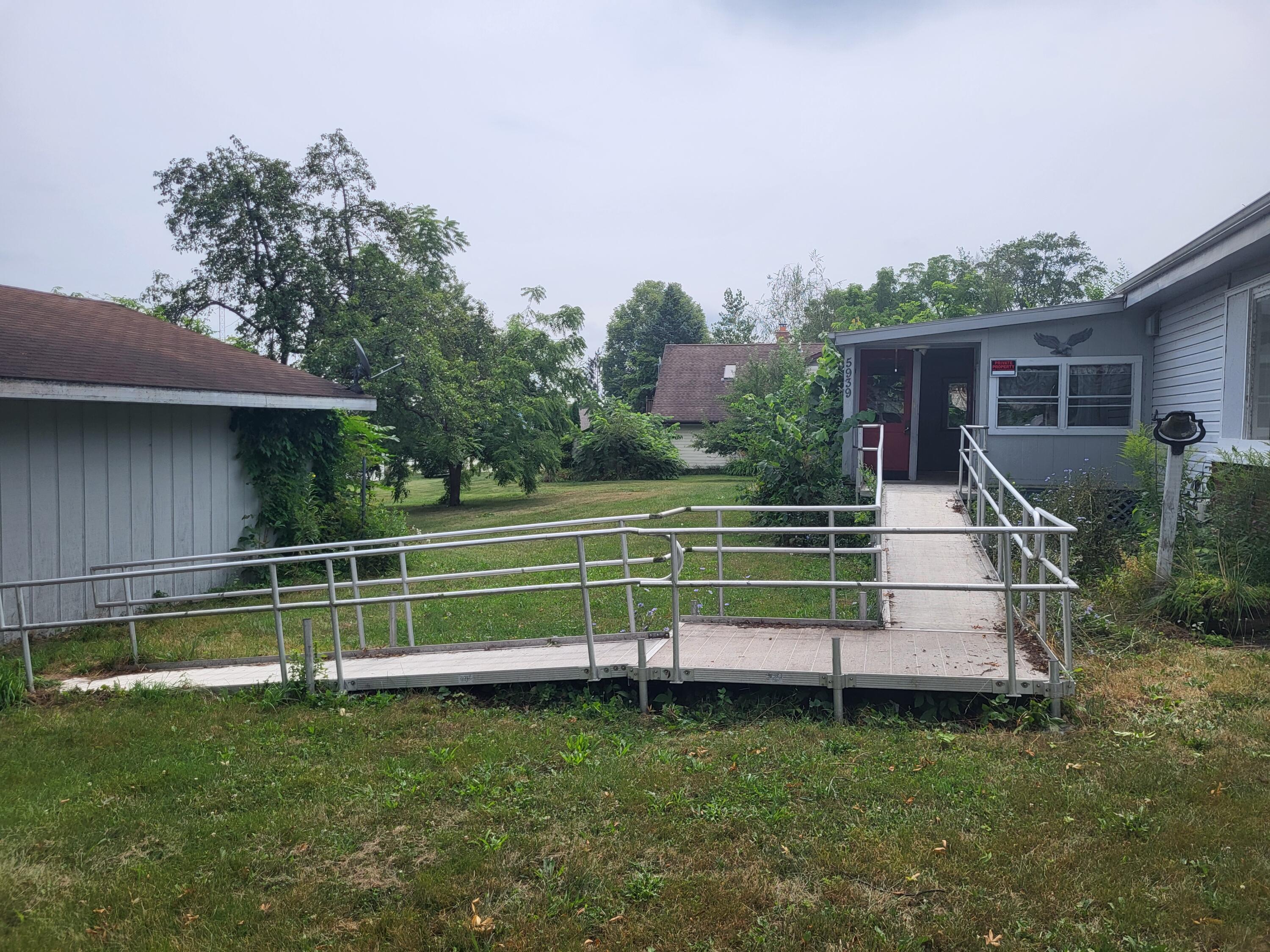 5939 Paw Paw Lake Road Coloma MI 49038