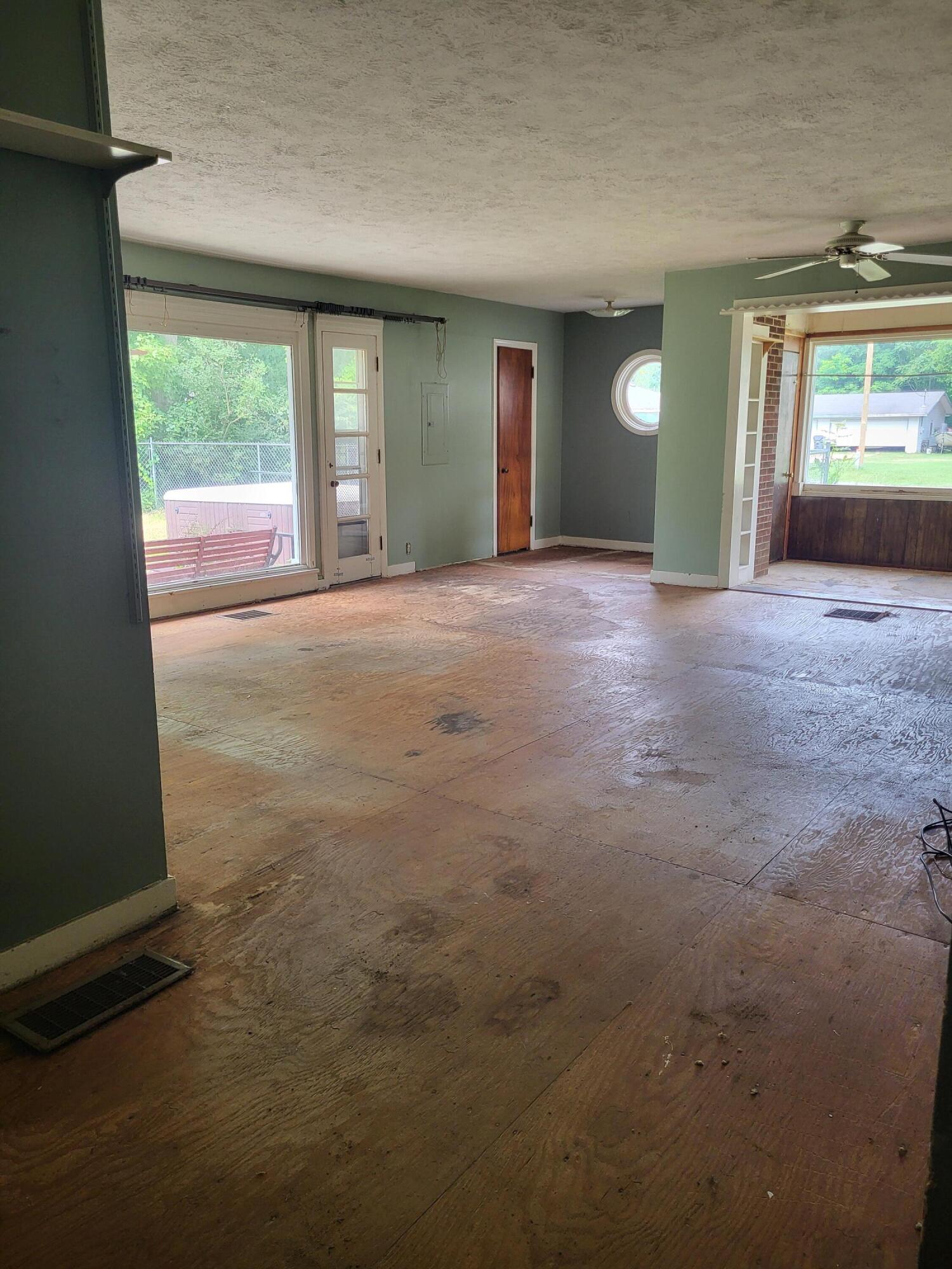 5939 Paw Paw Lake Road Coloma MI 49038