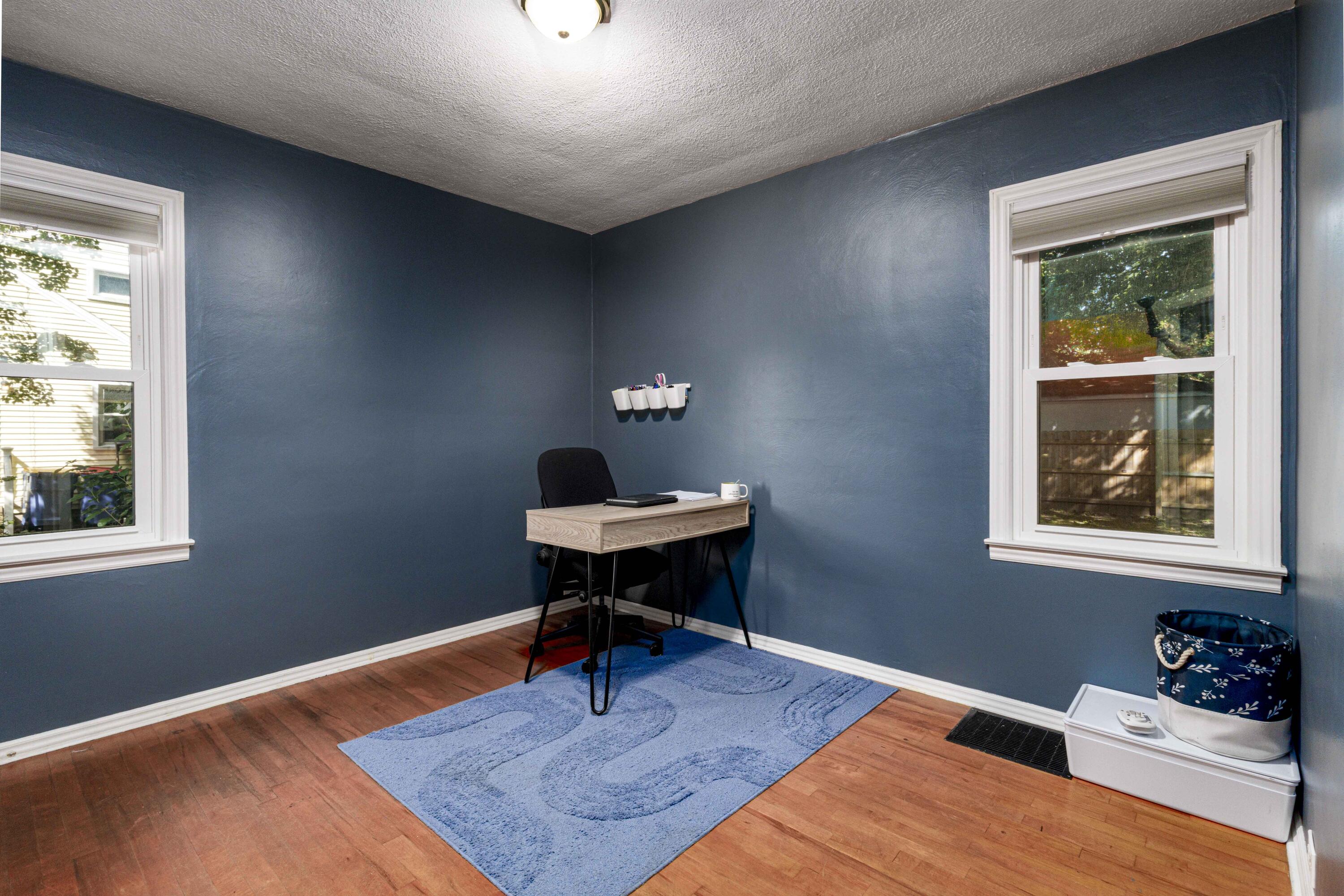 2910 Cheney Avenue NE Grand Rapids MI 49505