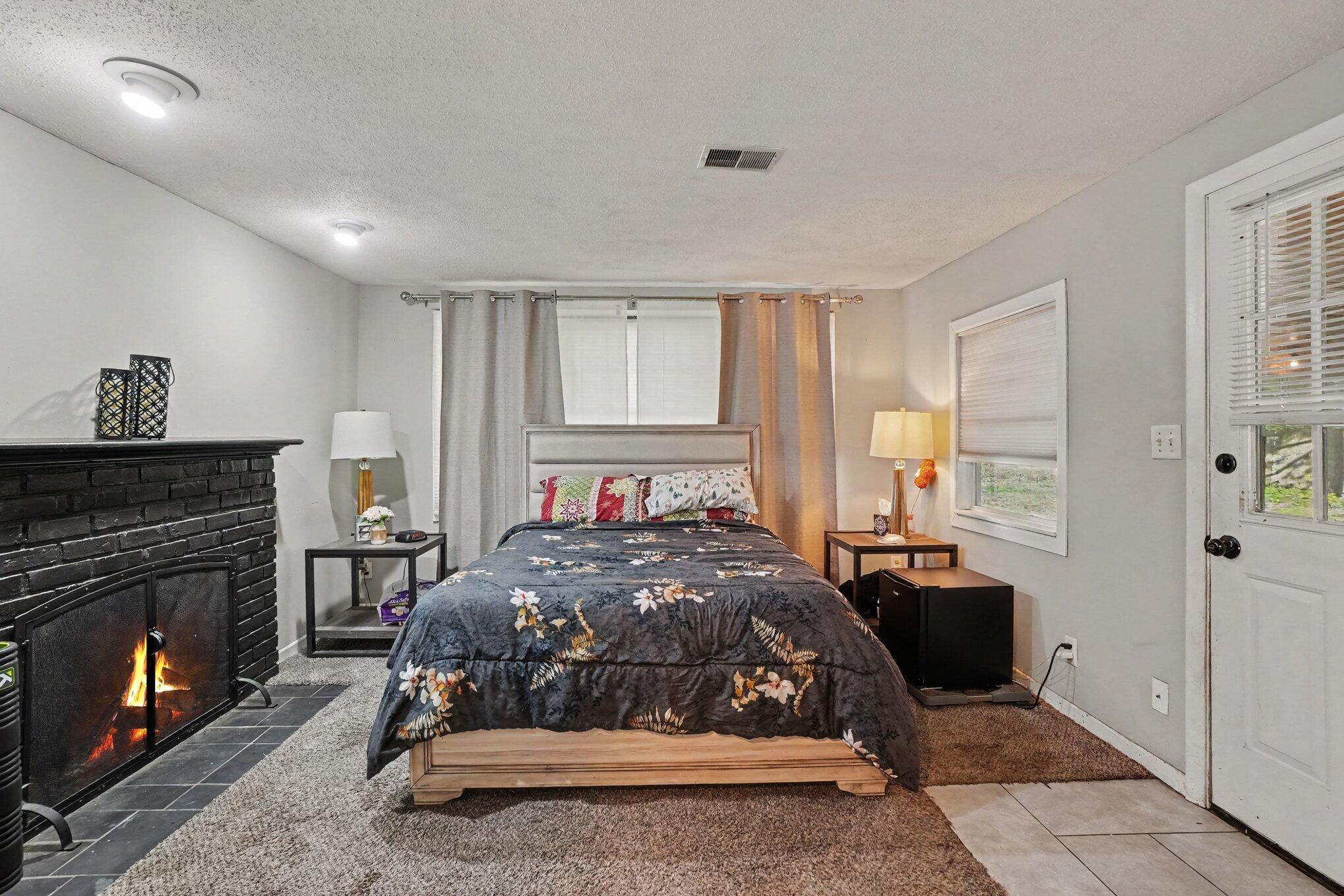 1856 Spencer Drive Muskegon MI 49441