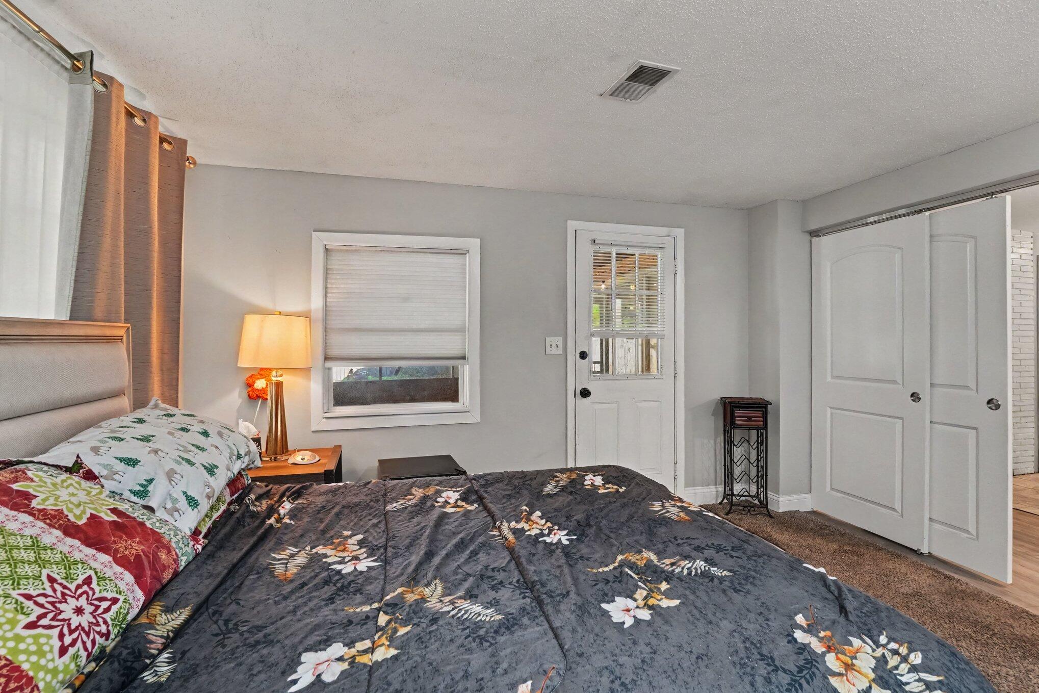 1856 Spencer Drive Muskegon MI 49441