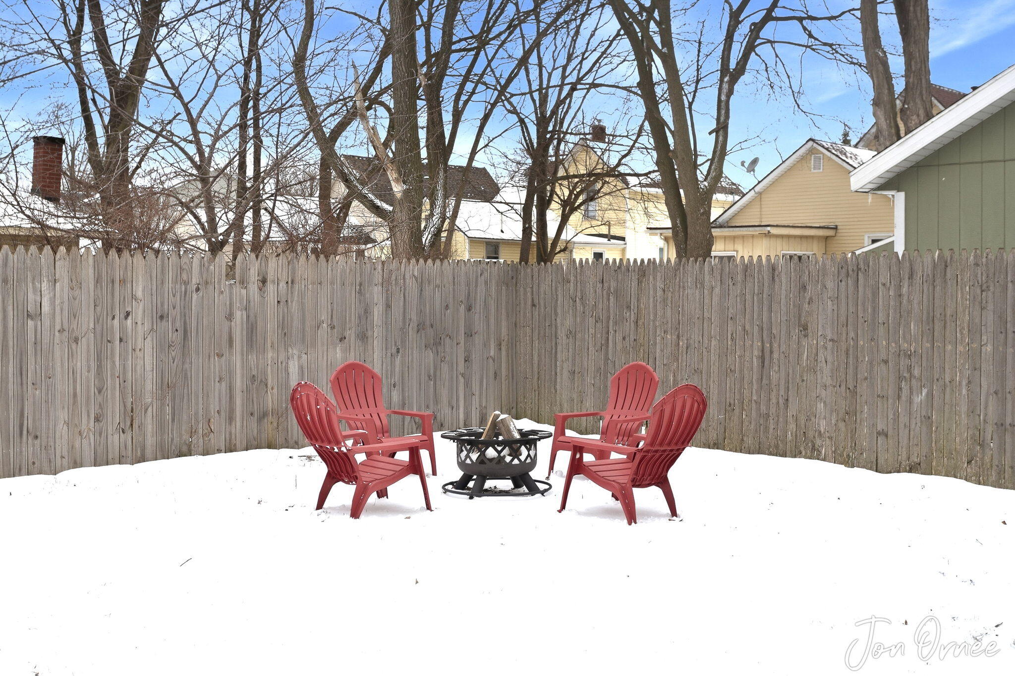 158 W 14th Street Holland MI 49423