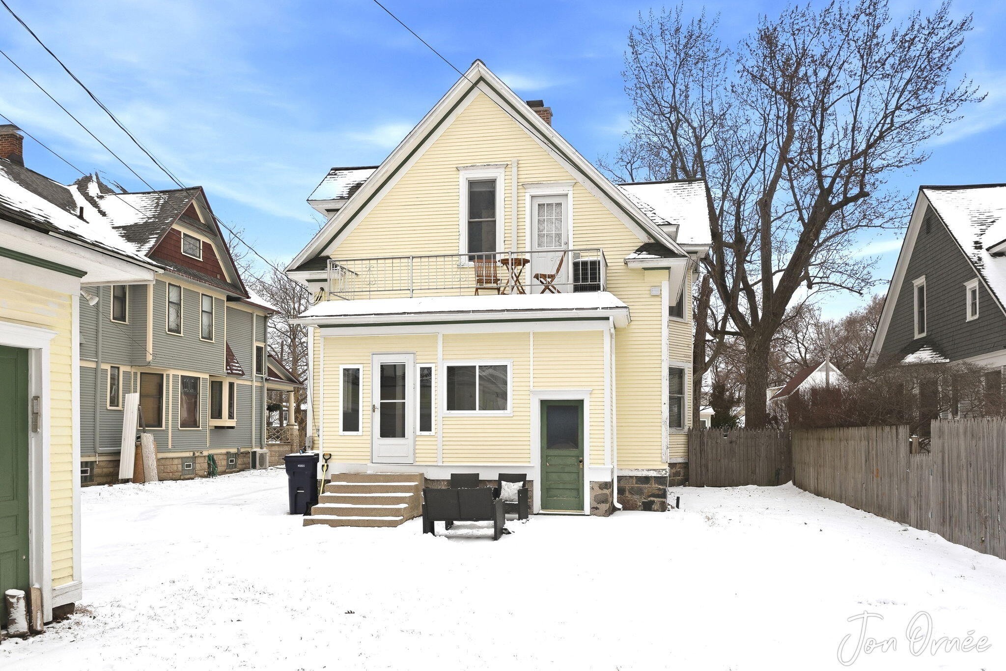 158 W 14th Street Holland MI 49423