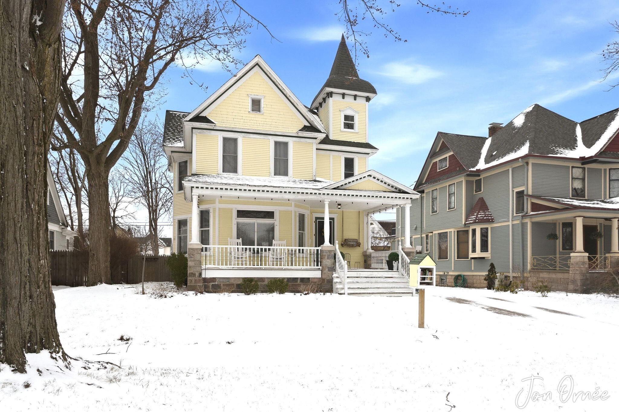 158 W 14th Street Holland MI 49423