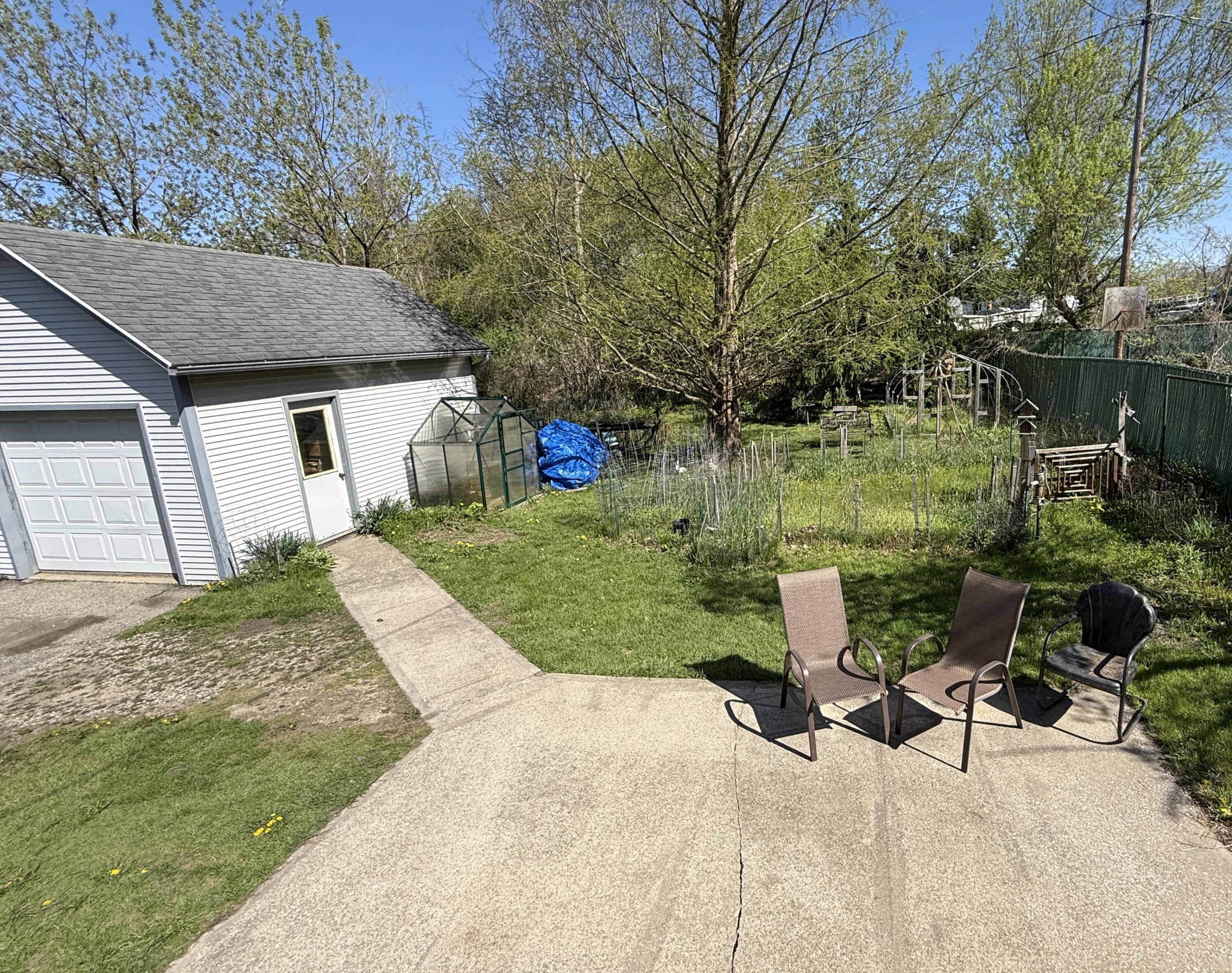 421 E Main Street Fennville MI 49408