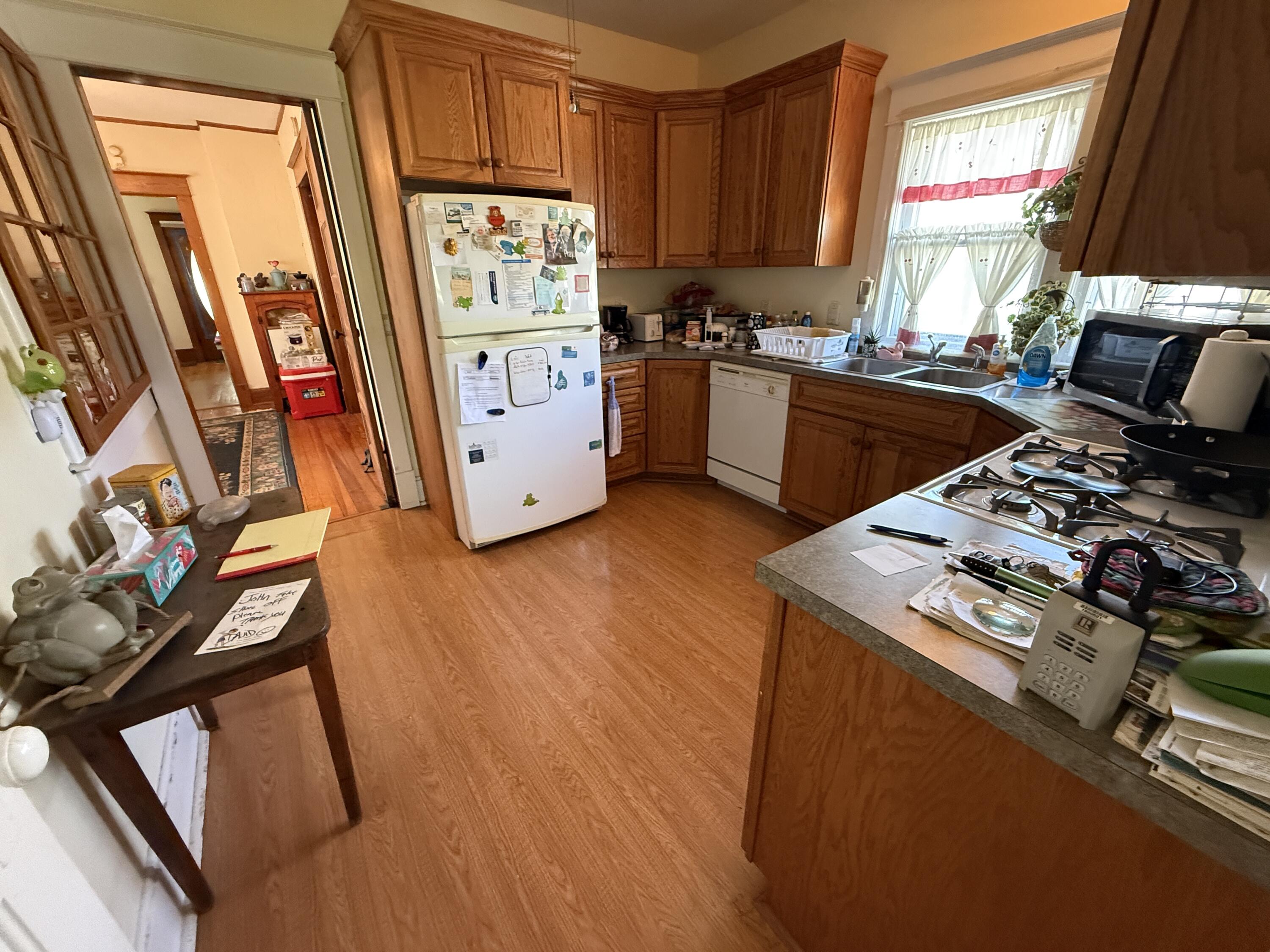421 E Main Street Fennville MI 49408
