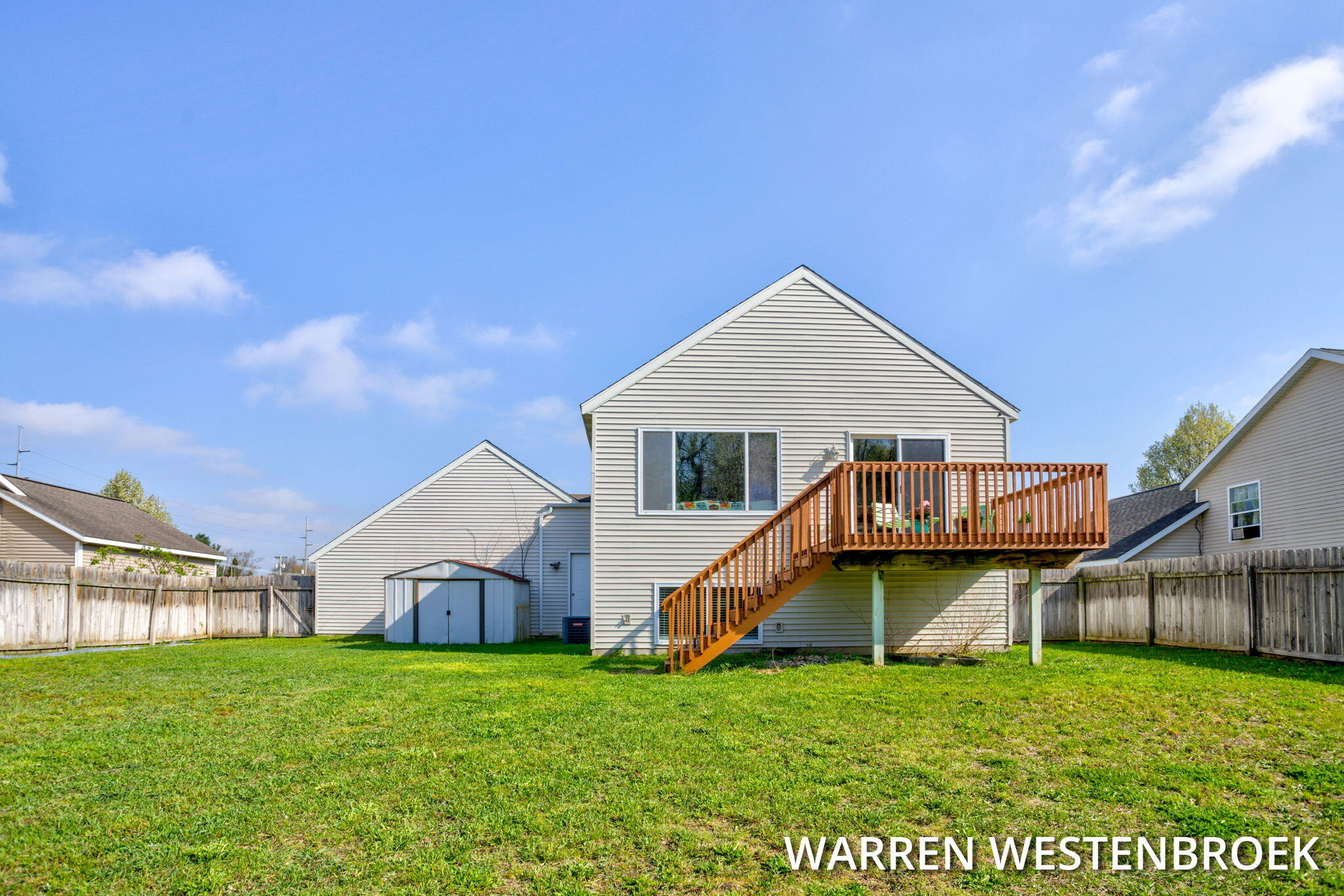 11964 Jonker Way Holland MI 49424