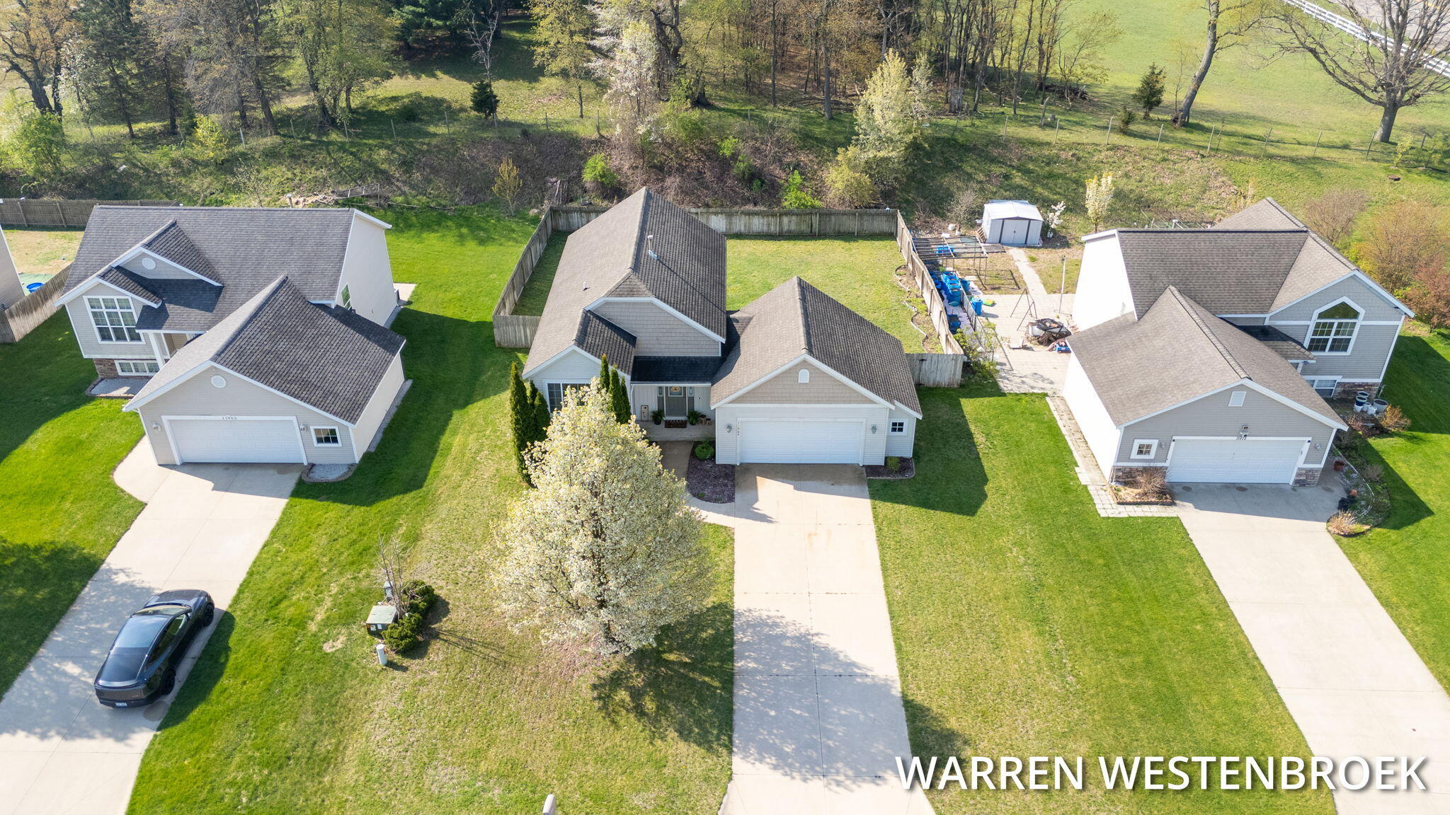11964 Jonker Way Holland MI 49424