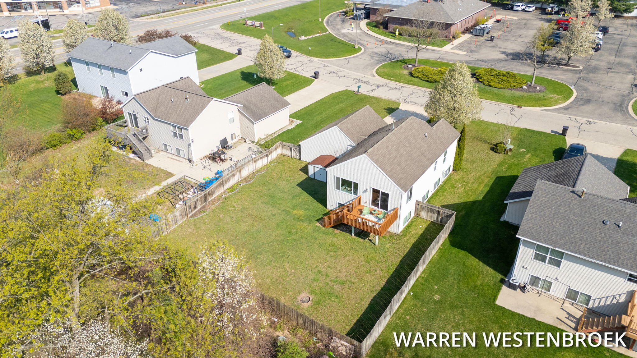 11964 Jonker Way Holland MI 49424