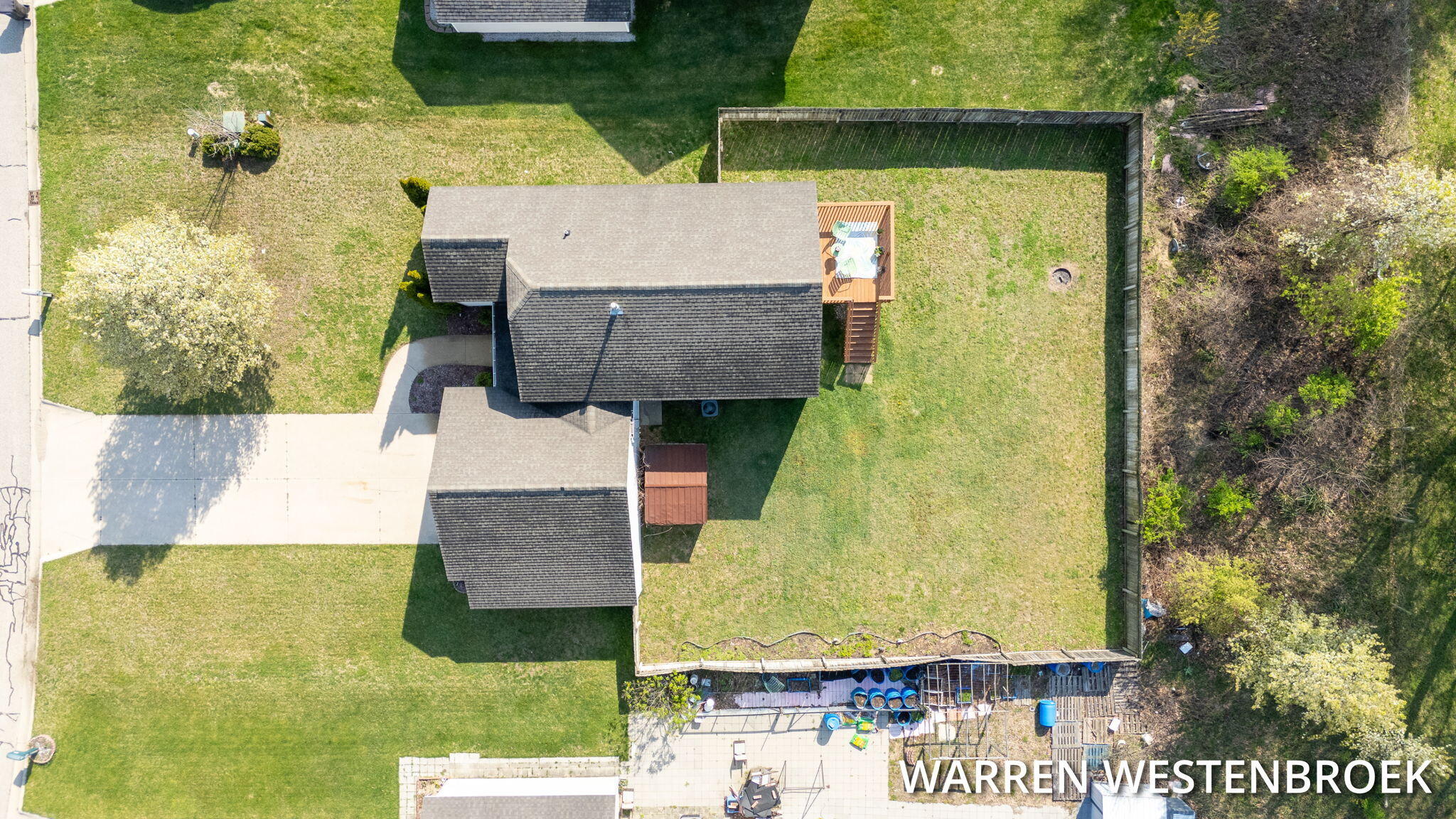 11964 Jonker Way Holland MI 49424