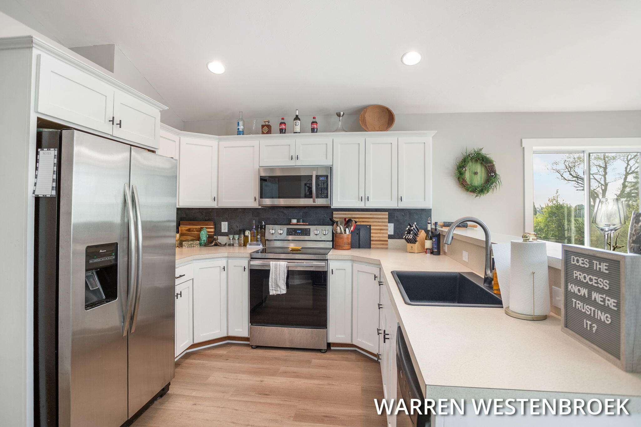 11964 Jonker Way Holland MI 49424