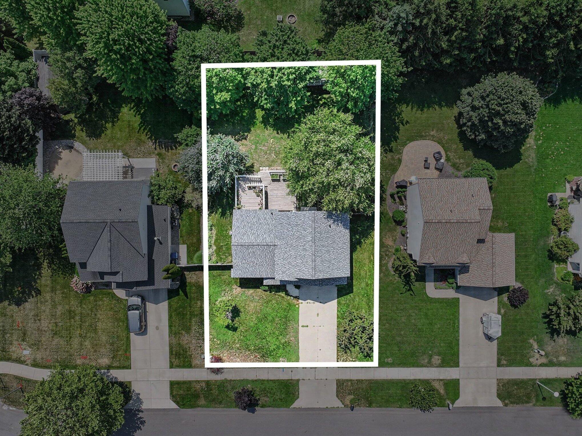 15116 Briarwood Street Grand Haven MI 49417