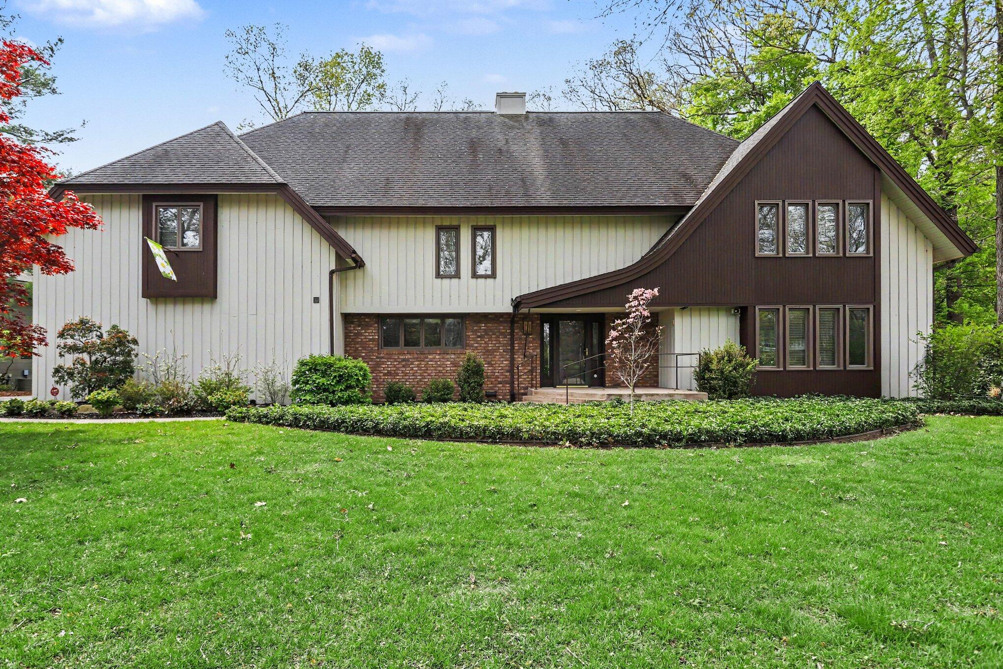 1415 Holiday Lane Portage MI 49024
