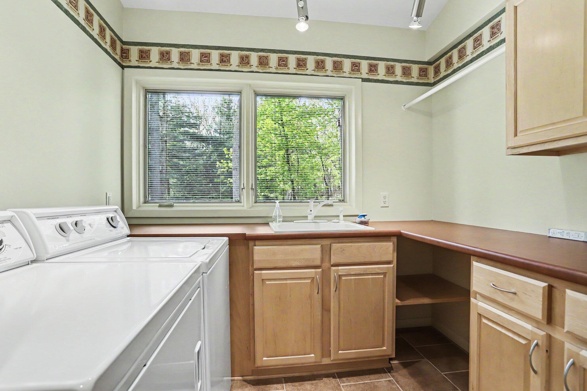 1415 Holiday Lane Portage MI 49024