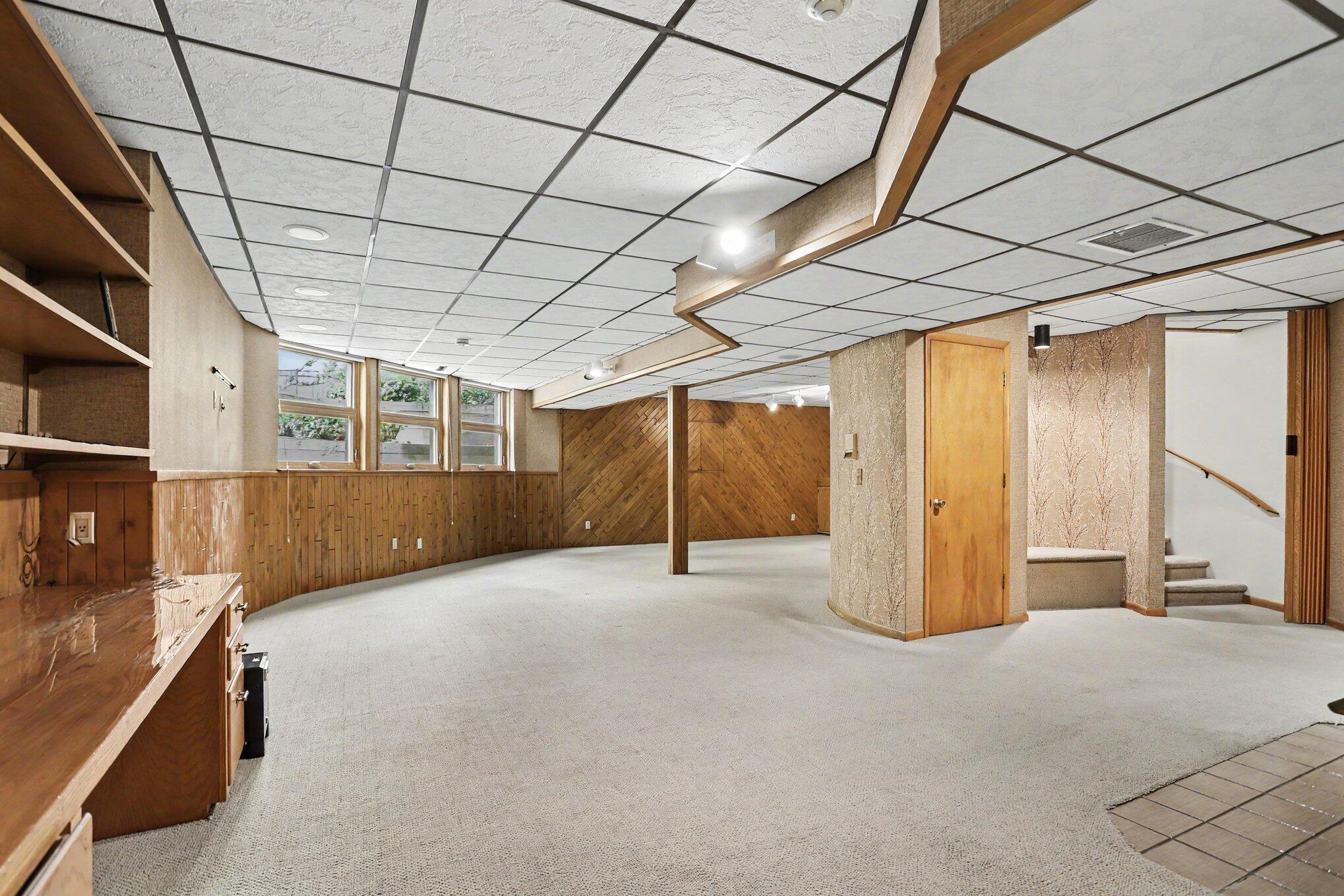 1415 Holiday Lane Portage MI 49024