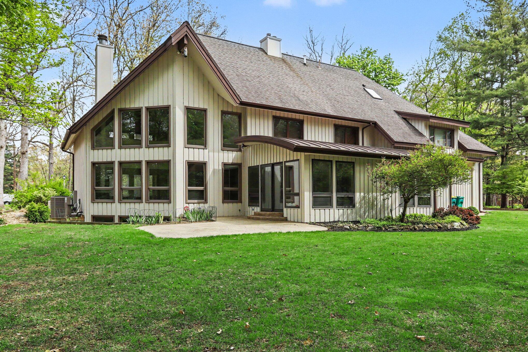 1415 Holiday Lane Portage MI 49024