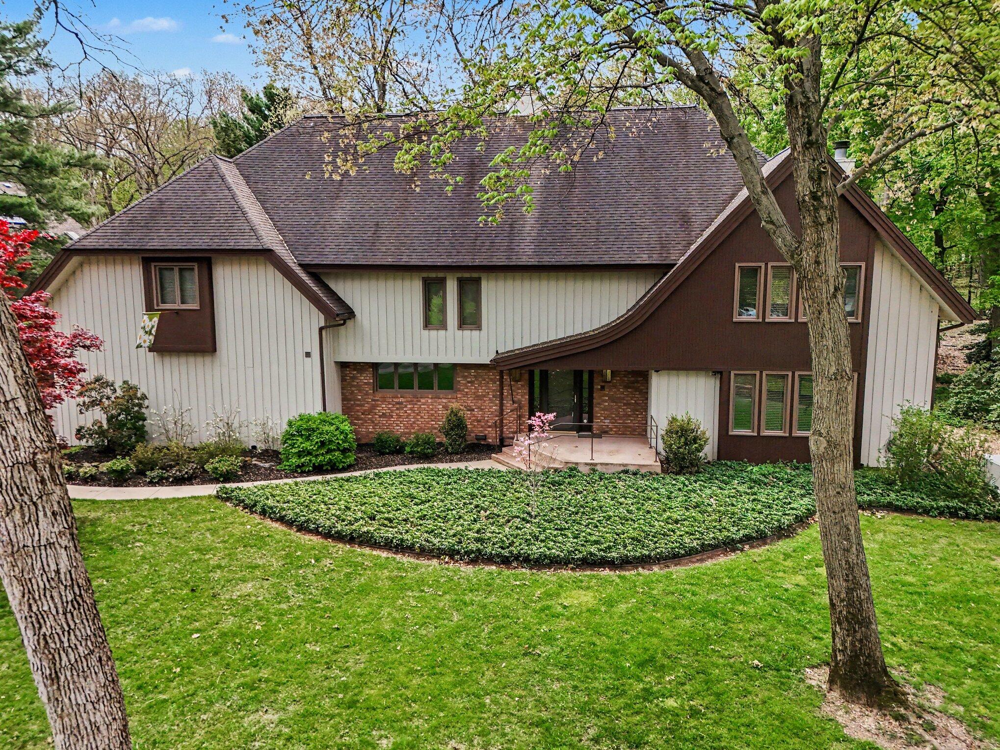 1415 Holiday Lane Portage MI 49024