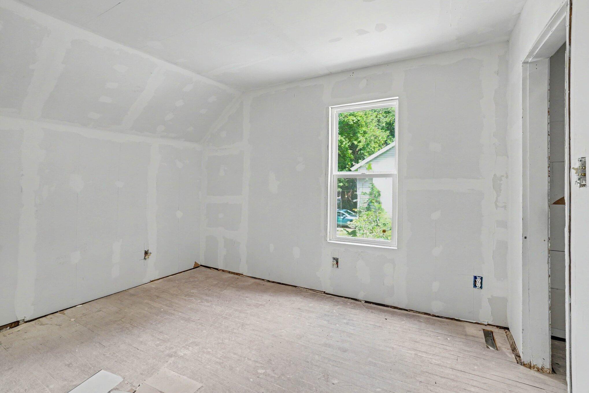 102 Worden Avenue Kalamazoo MI 49048