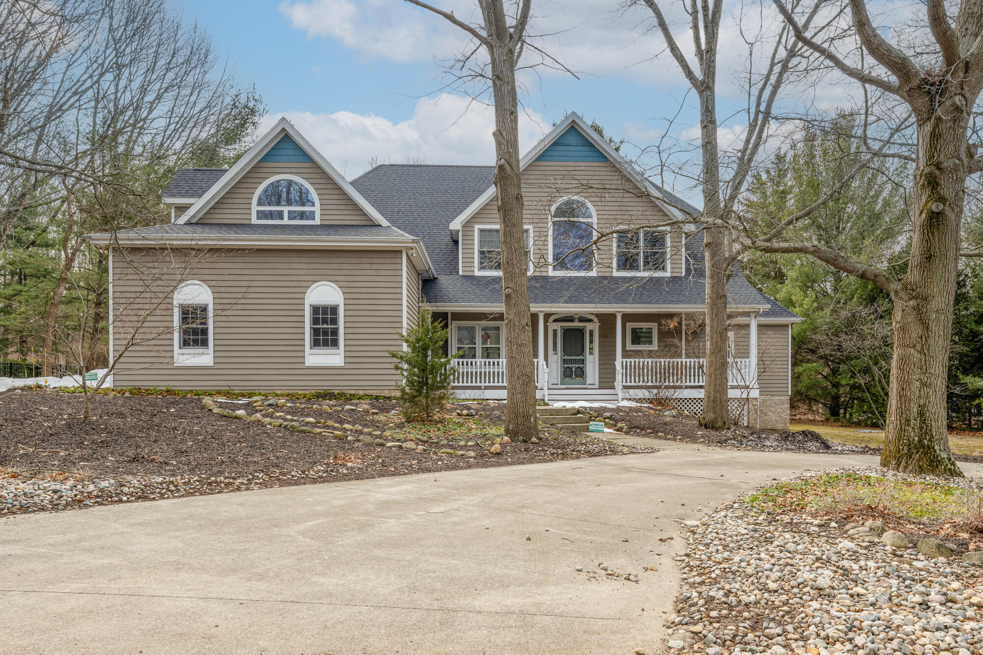 3040 Dunes Valley Path Stevensville MI 49127