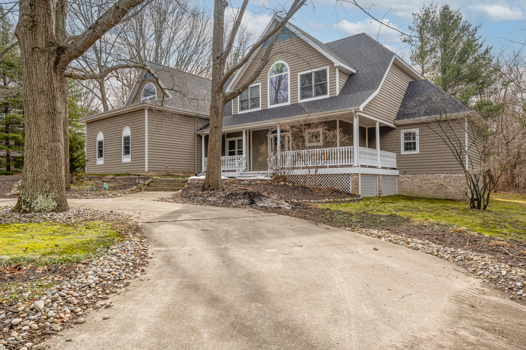 3040 Dunes Valley Path Stevensville MI 49127