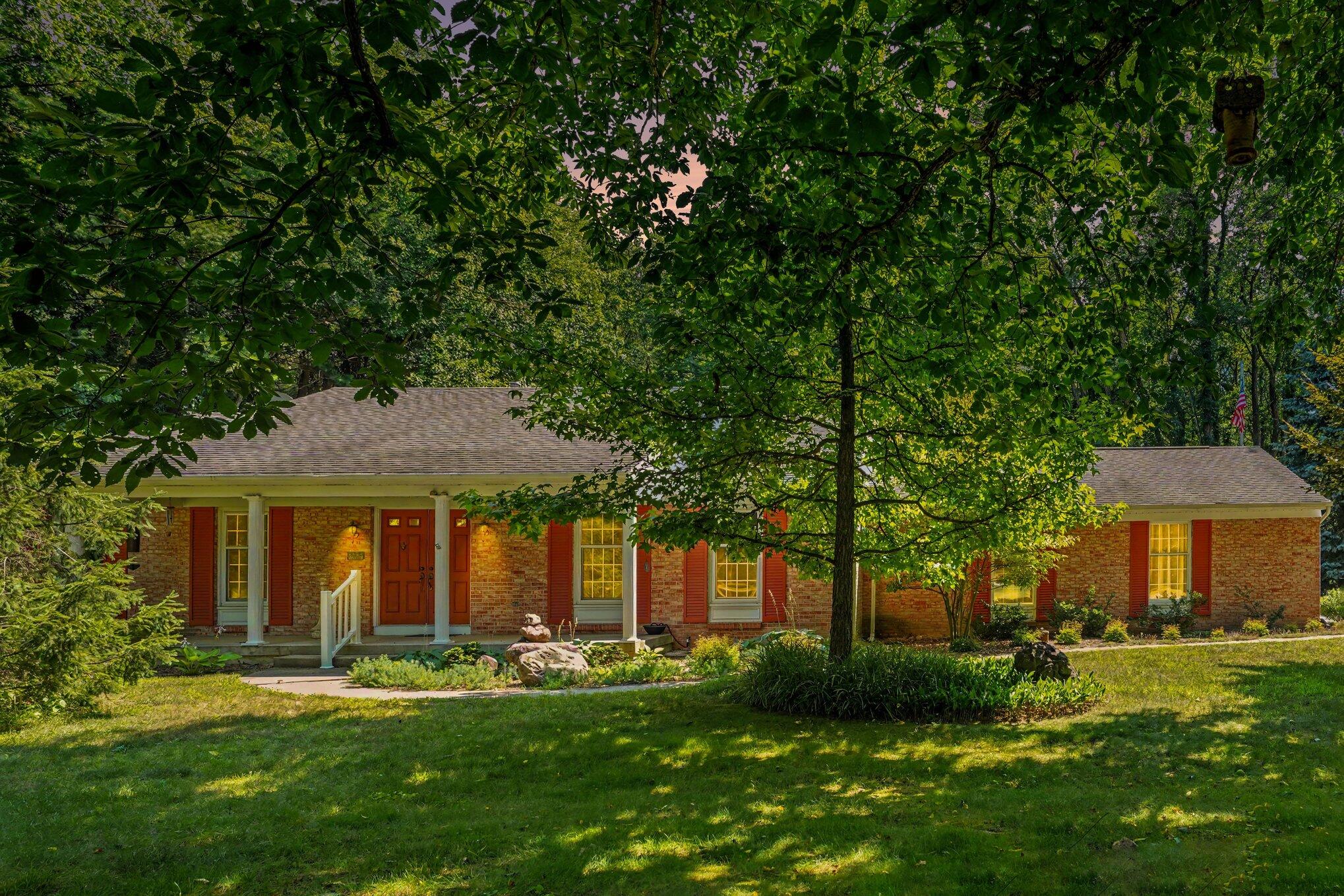 22727 Sunset Drive Kalamazoo MI 49009