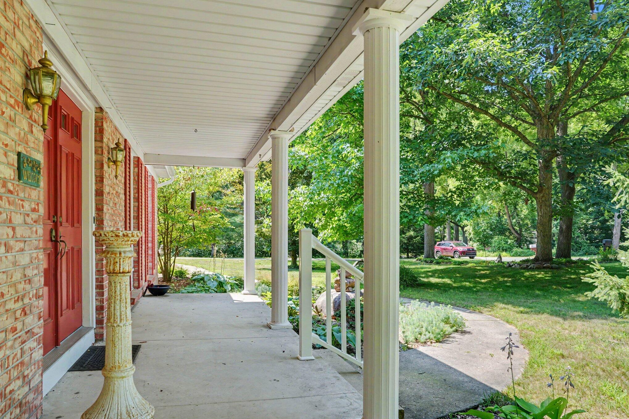 22727 Sunset Drive Kalamazoo MI 49009